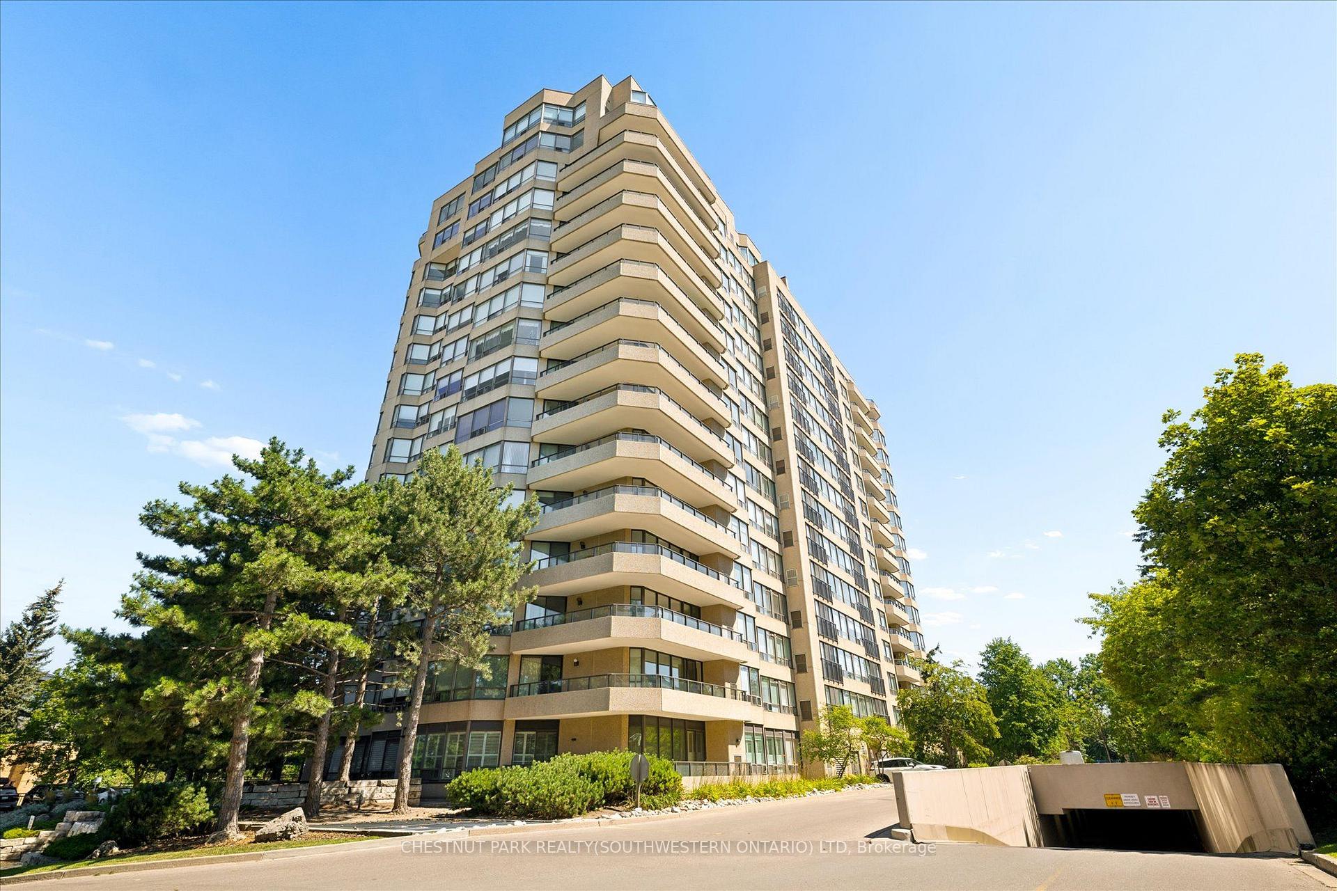 Photo 2 of Unit 1101, 4 Willow Street, Waterloo, Uptown Waterloo — HOMEH