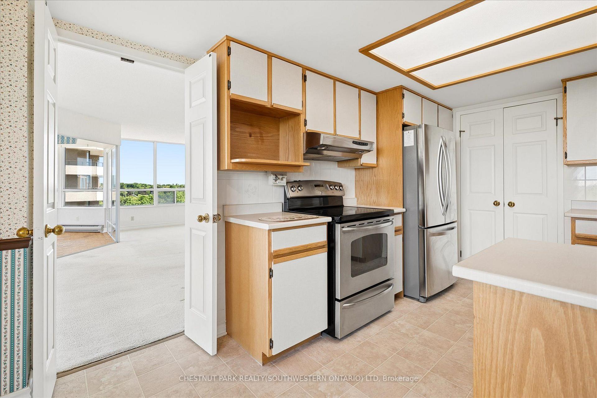 Photo 17 of Unit 1101, 4 Willow Street, Waterloo, Uptown Waterloo — HOMEH