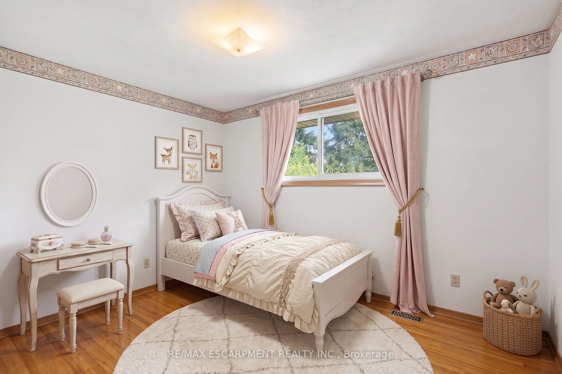 Photo 24 of 6 Caprice Court, Hamilton, Rolston — HOMEH