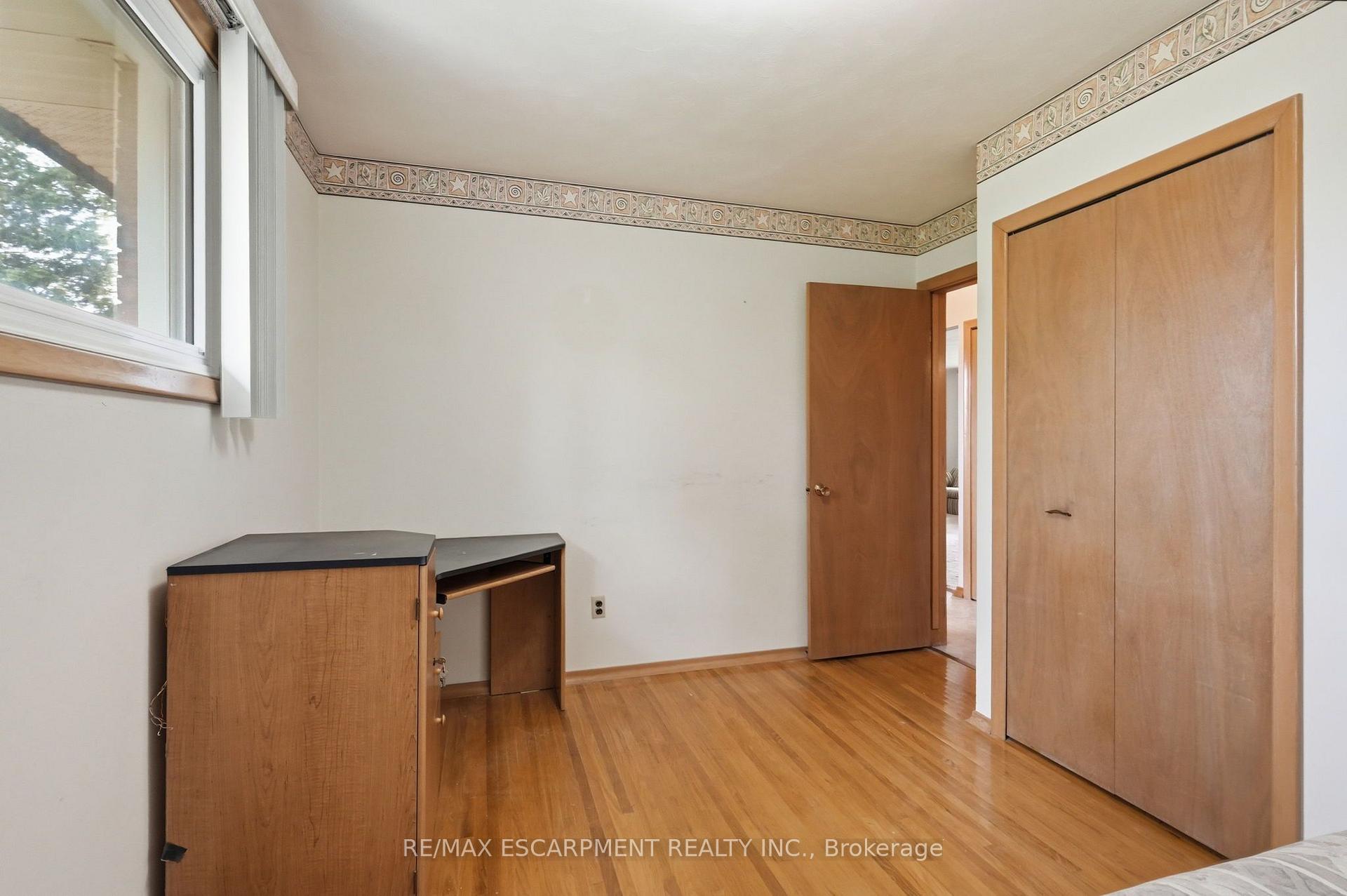 Photo 26 of 6 Caprice Court, Hamilton, Rolston — HOMEH