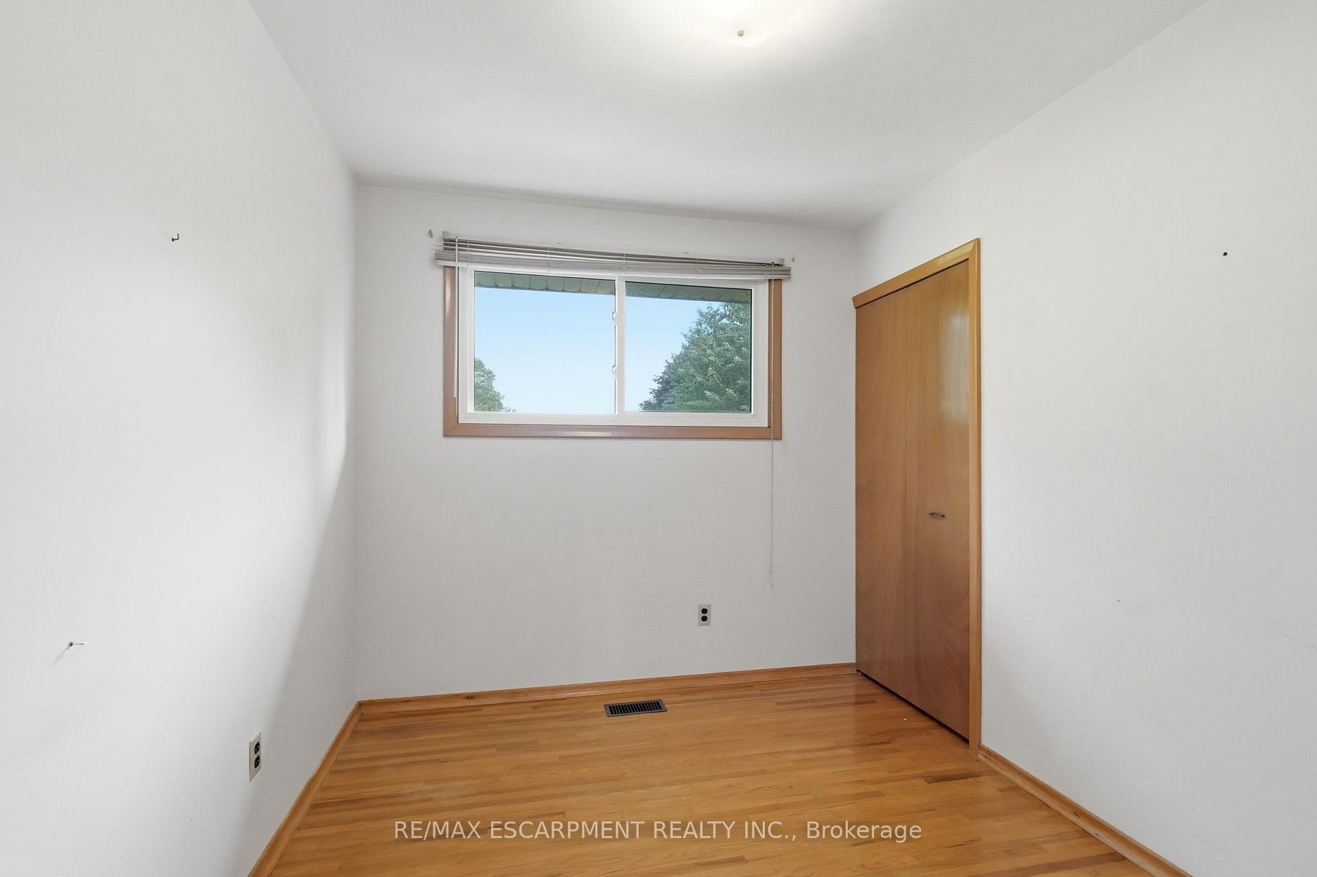 Photo 28 of 6 Caprice Court, Hamilton, Rolston — HOMEH