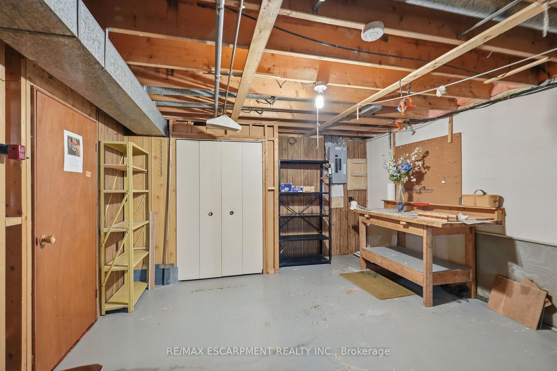 Photo 40 of 6 Caprice Court, Hamilton, Rolston — HOMEH