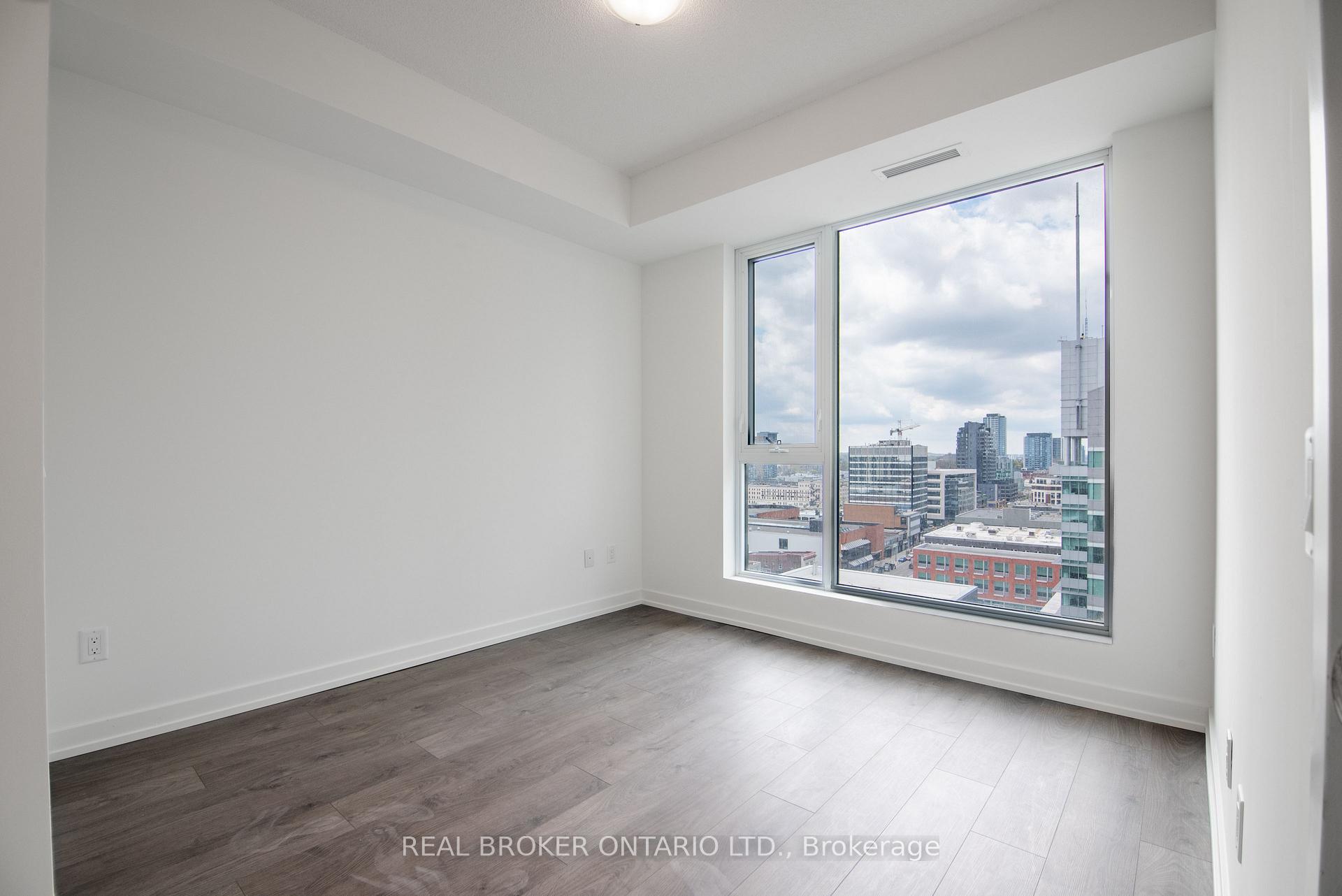 Photo 8 of Unit 1101, 55 Duke Street W, Kitchener, City Commercial Core — HOMEH