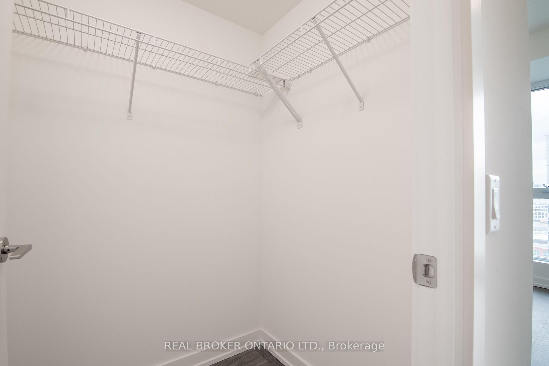 Photo 11 of Unit 1101, 55 Duke Street W, Kitchener, City Commercial Core — HOMEH