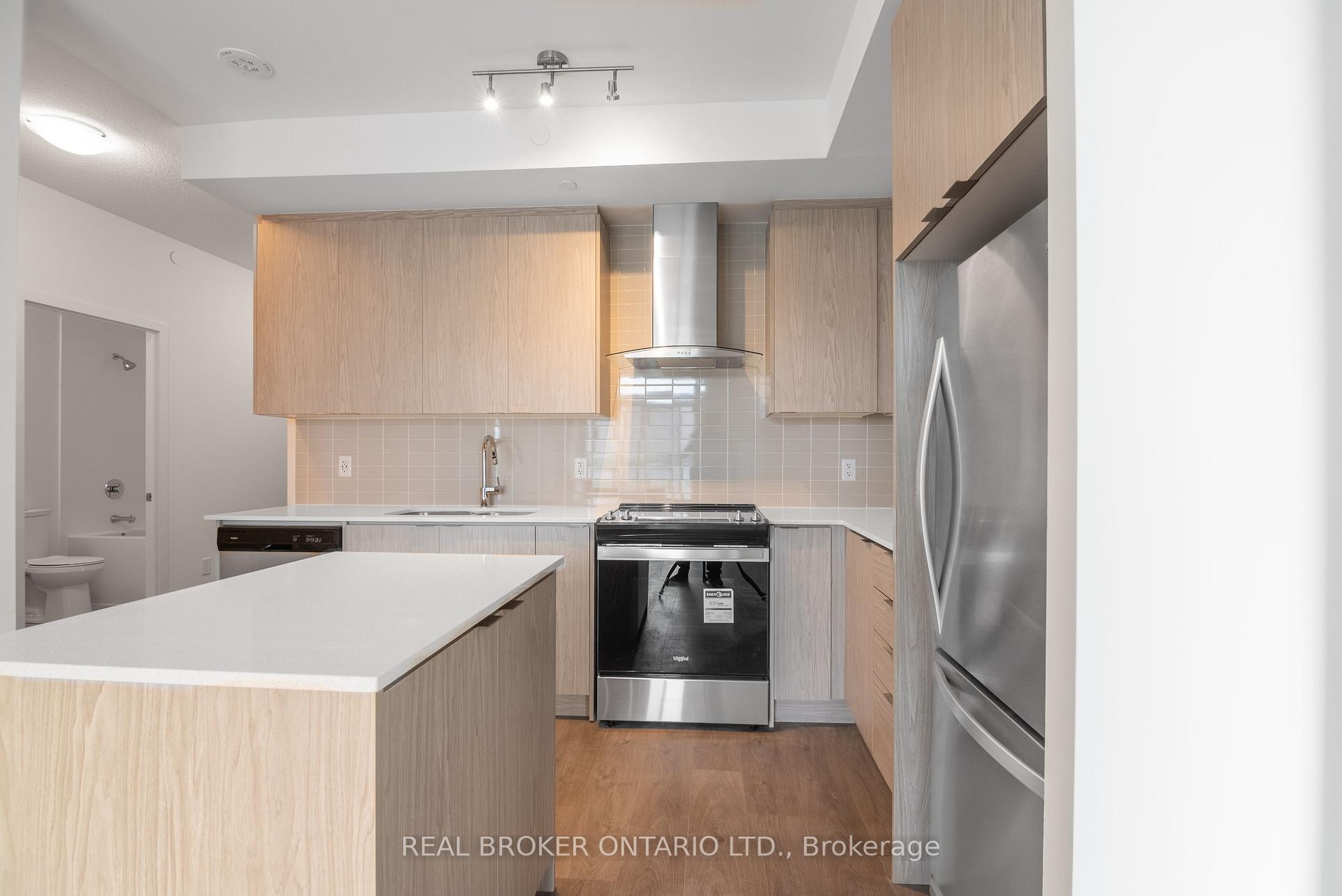 Photo 14 of Unit 1101, 55 Duke Street W, Kitchener, City Commercial Core — HOMEH