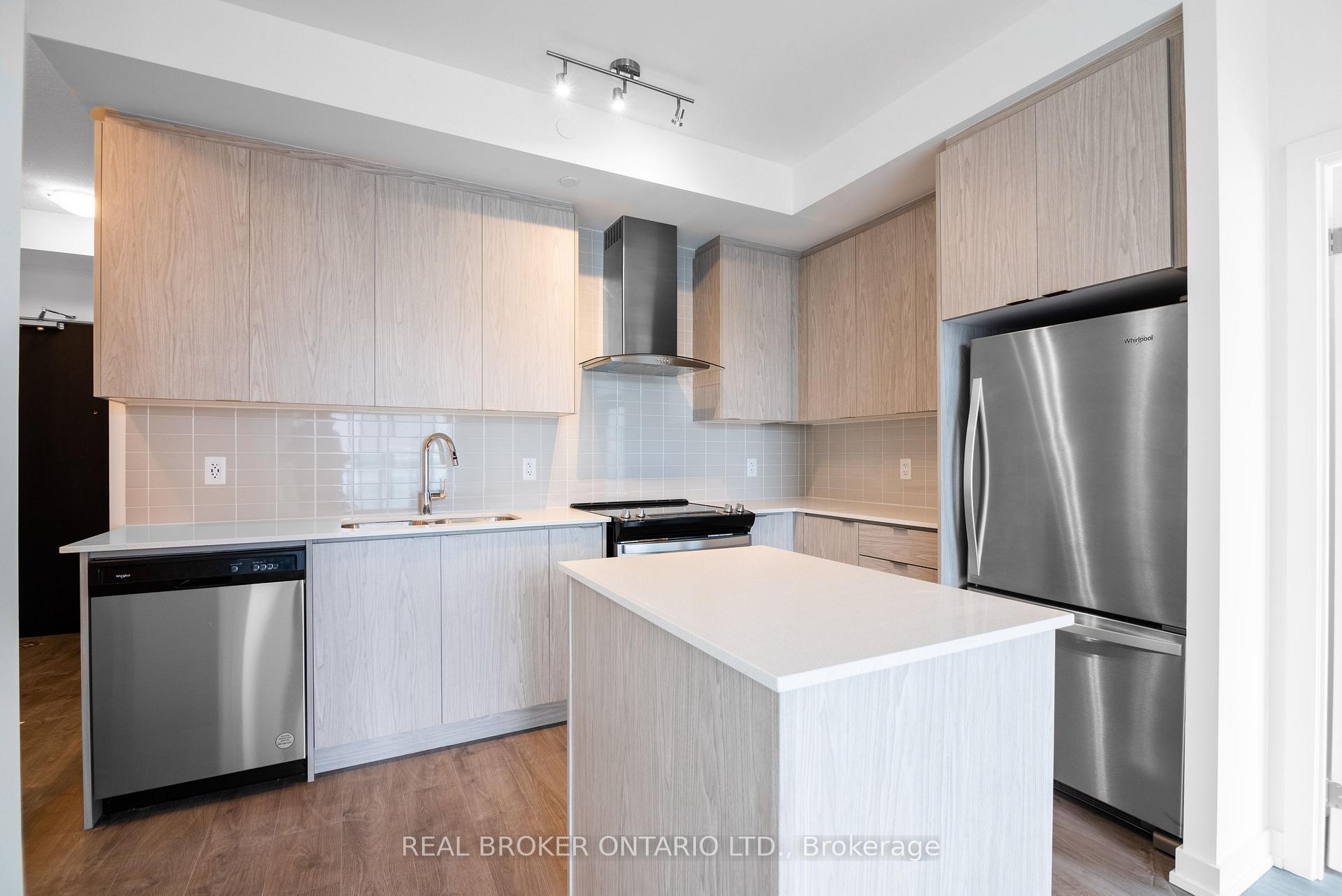 Photo 15 of Unit 1101, 55 Duke Street W, Kitchener, City Commercial Core — HOMEH