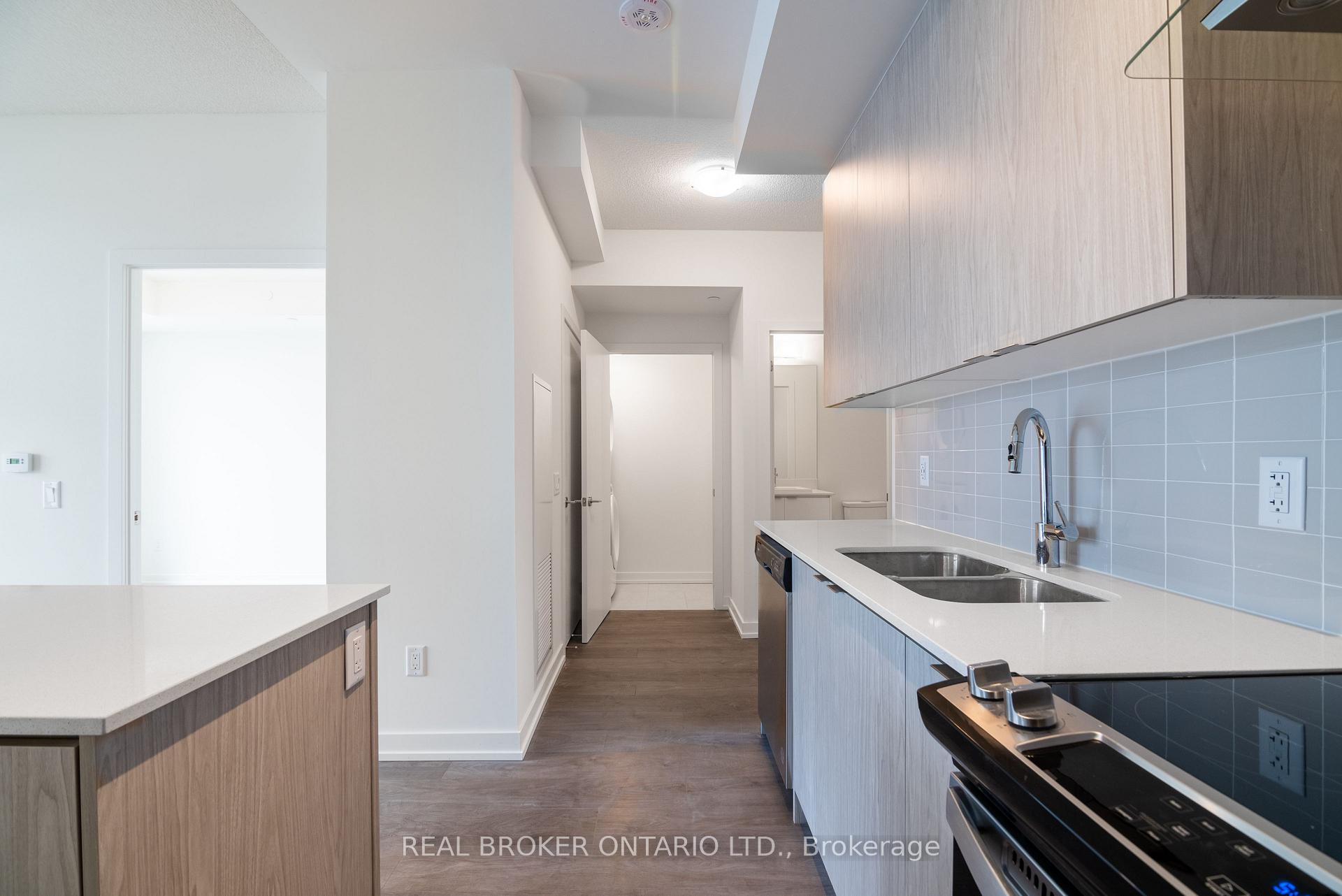 Photo 18 of Unit 1101, 55 Duke Street W, Kitchener, City Commercial Core — HOMEH
