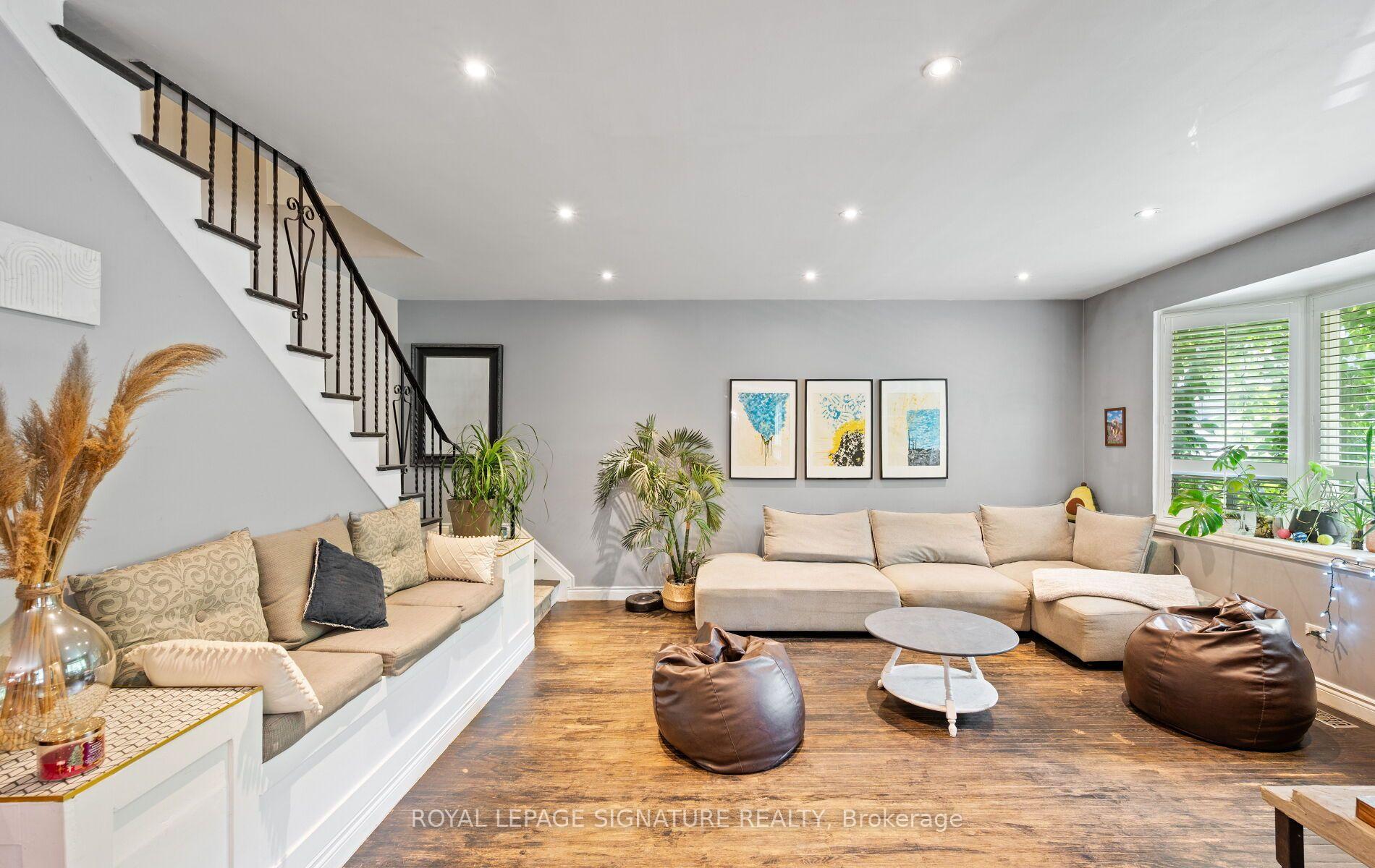 Photo 6 of Unit 9, 61 Ardglen Drive, Brampton, Brampton East — HOMEH