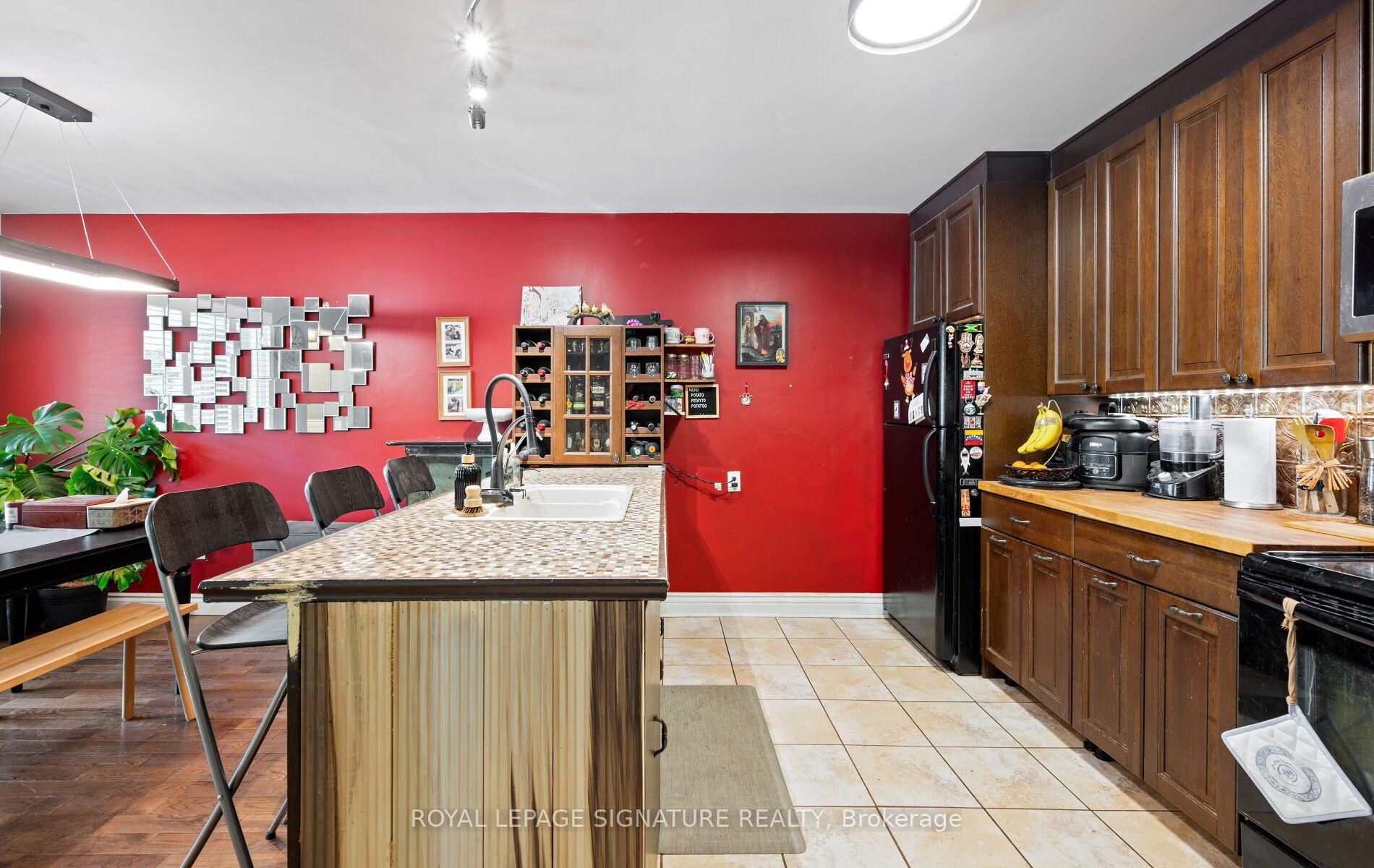 Photo 19 of Unit 9, 61 Ardglen Drive, Brampton, Brampton East — HOMEH