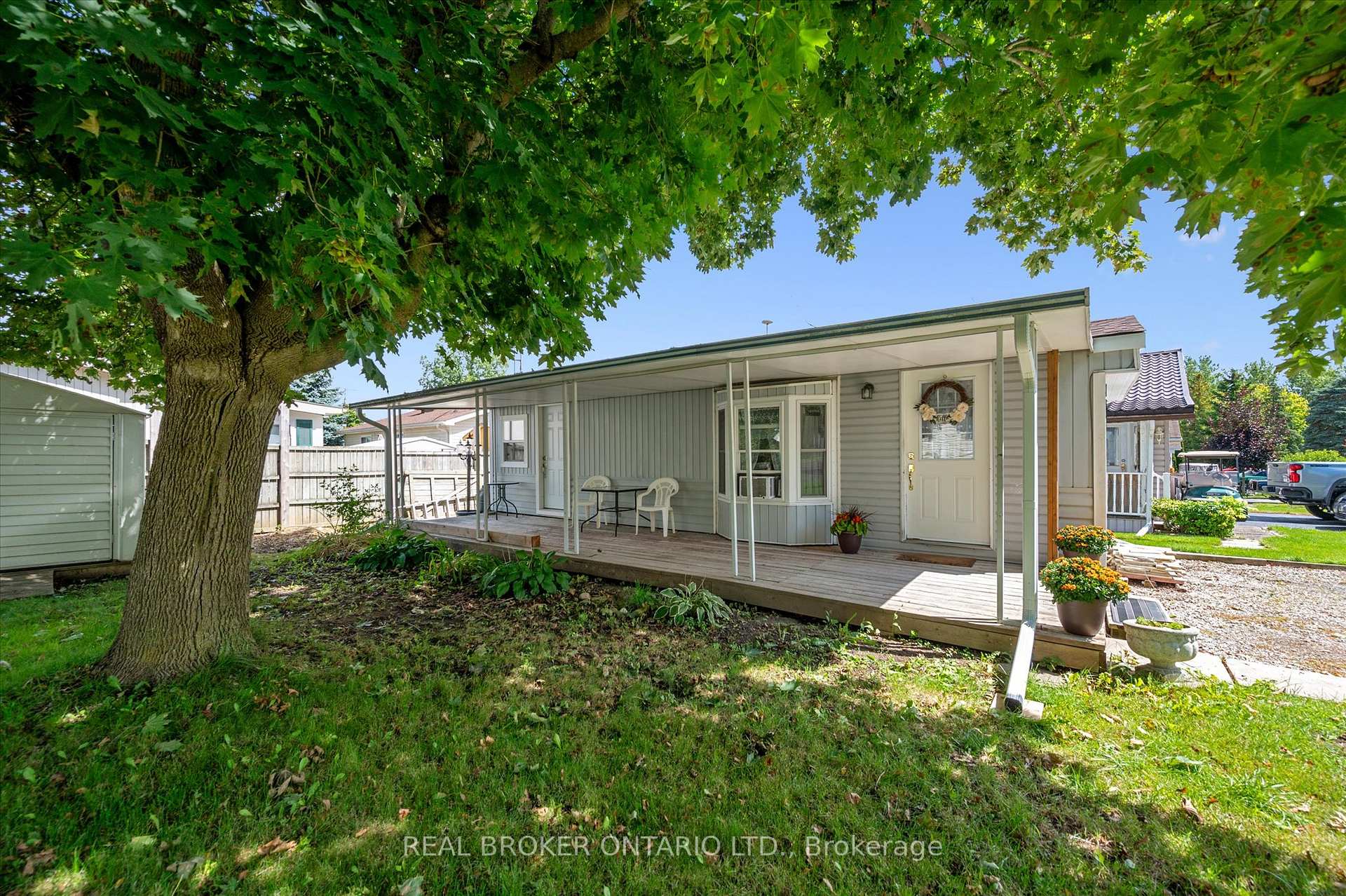 Photo 2 of 445 Pine Pass, Centre Wellington, Rural Centre Wellington East — HOMEH