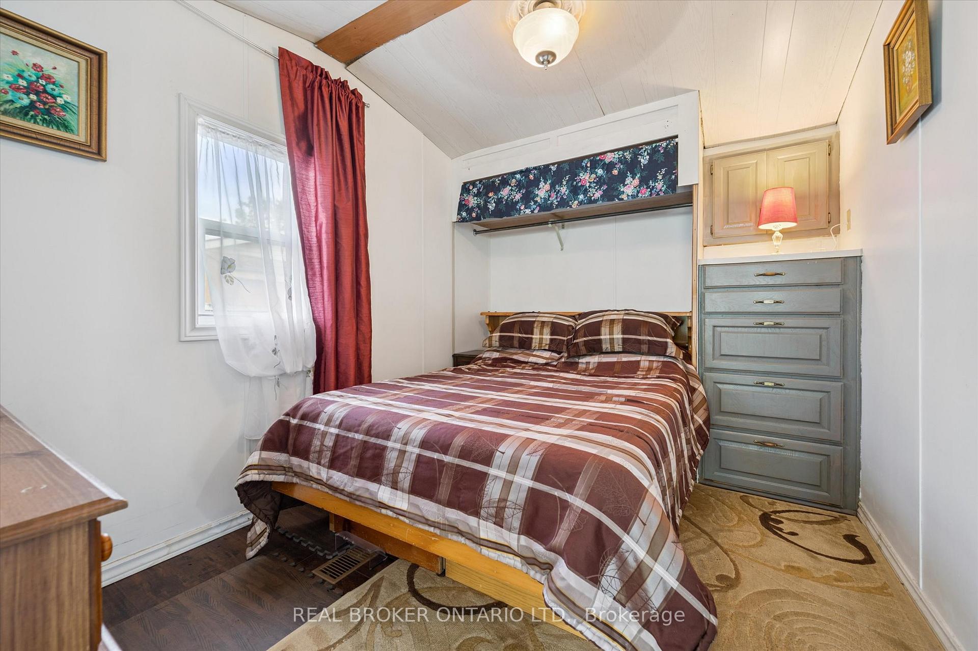 Photo 12 of 445 Pine Pass, Centre Wellington, Rural Centre Wellington East — HOMEH