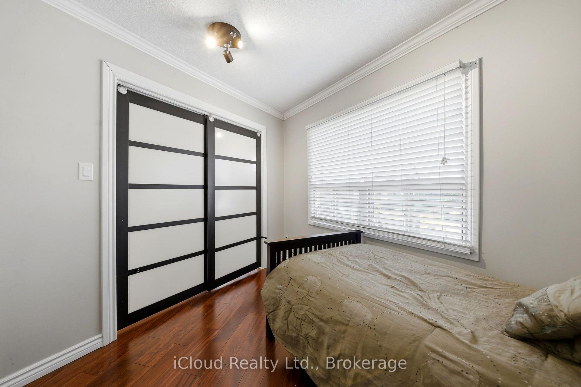 Photo 17 of 51 Delena Avenue S, Hamilton, Parkview — HOMEH