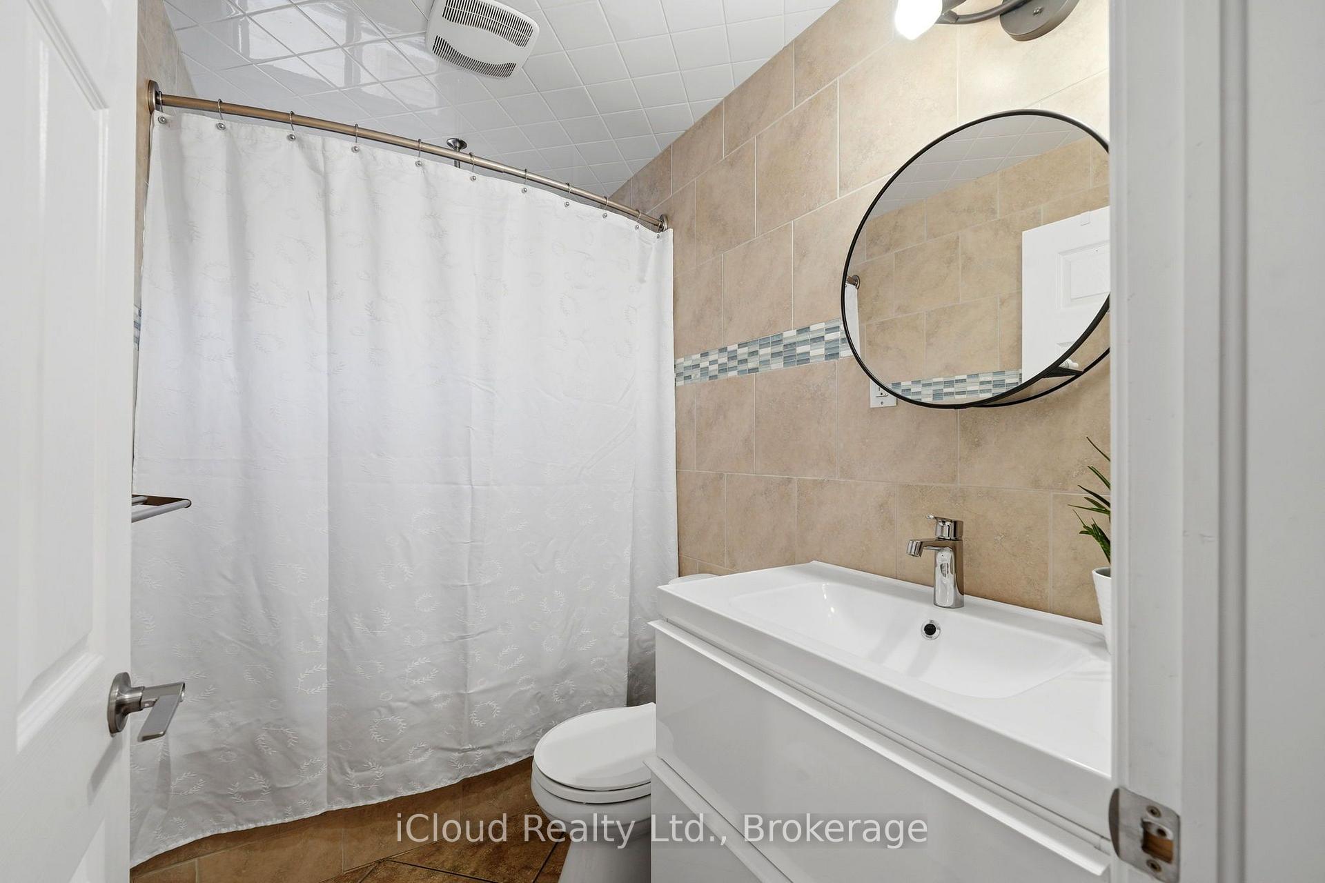 Photo 18 of 51 Delena Avenue S, Hamilton, Parkview — HOMEH