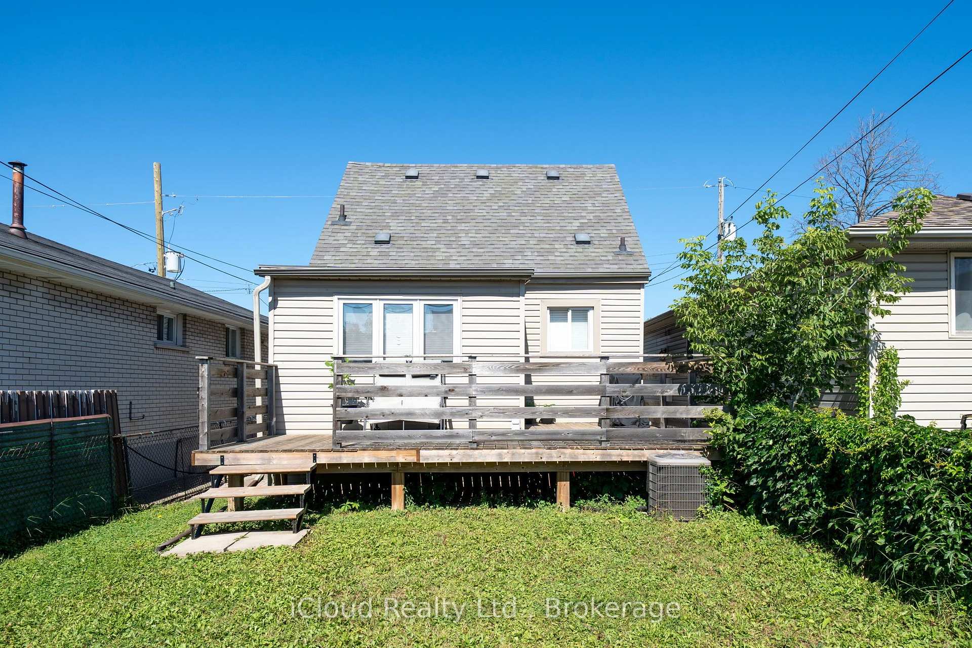 Photo 31 of 51 Delena Avenue S, Hamilton, Parkview — HOMEH