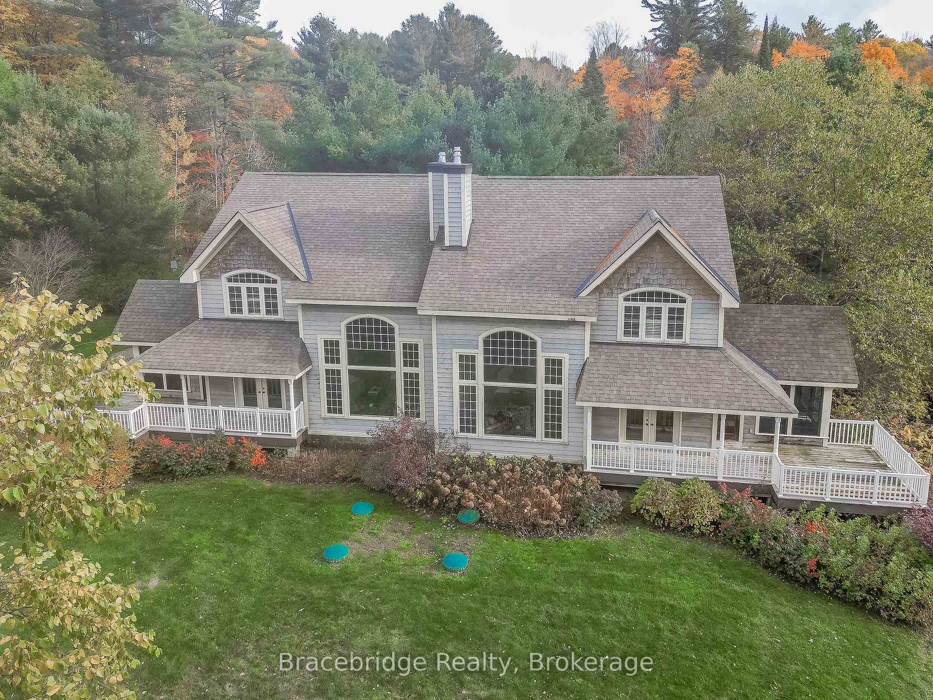 Photo of Unit Carling 6 W2, 3876 Muskoka Rd 118 Highway