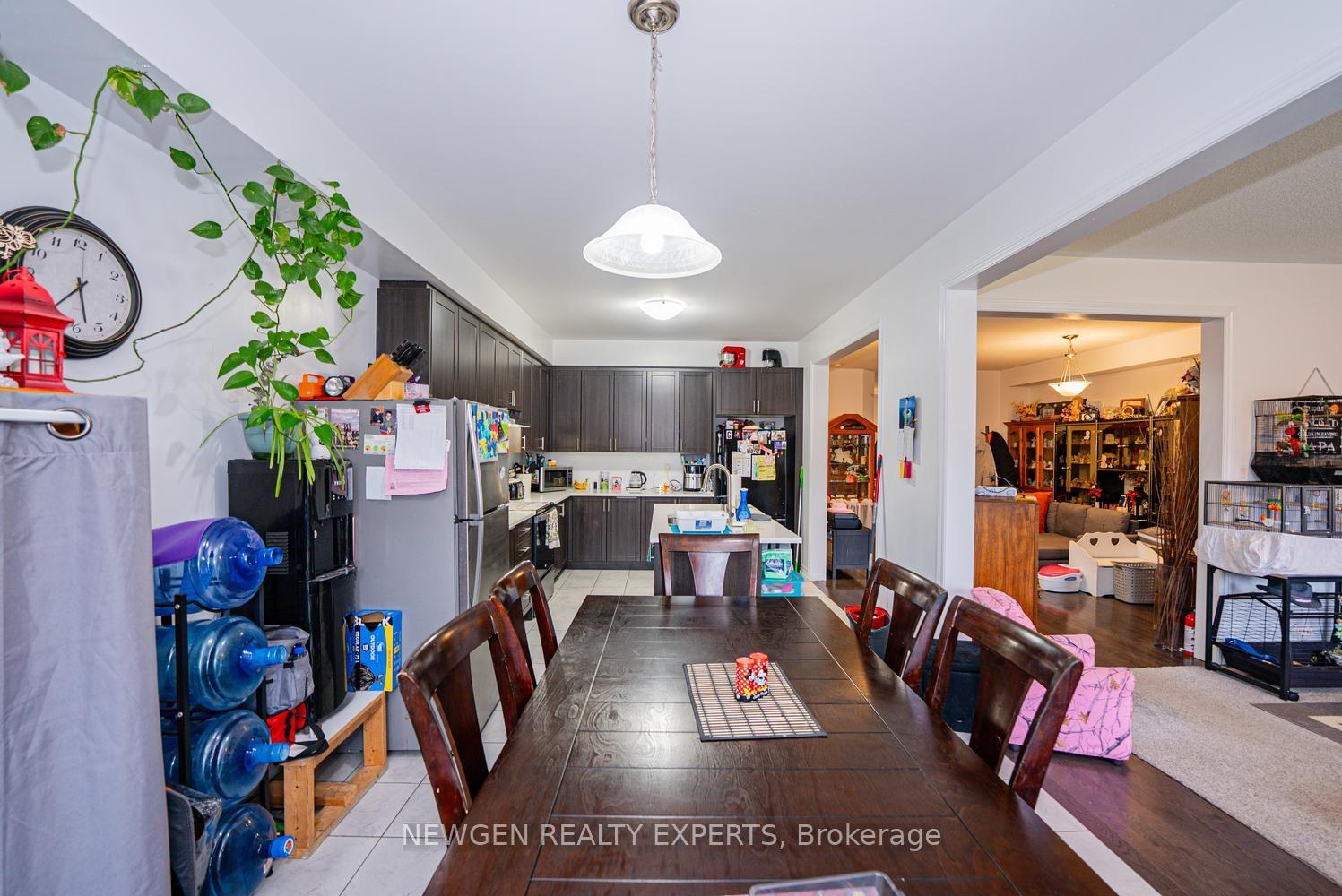 Photo 17 of 335 Ridley Crescent, Southgate — HOMEH