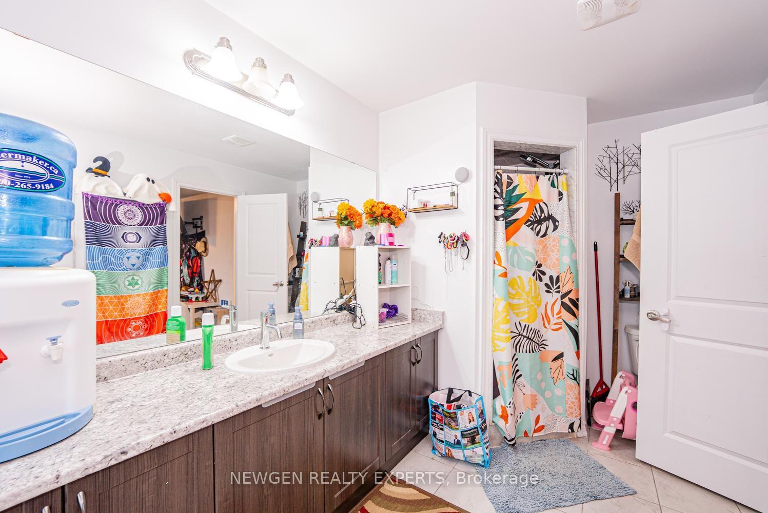 Photo 31 of 335 Ridley Crescent, Southgate — HOMEH