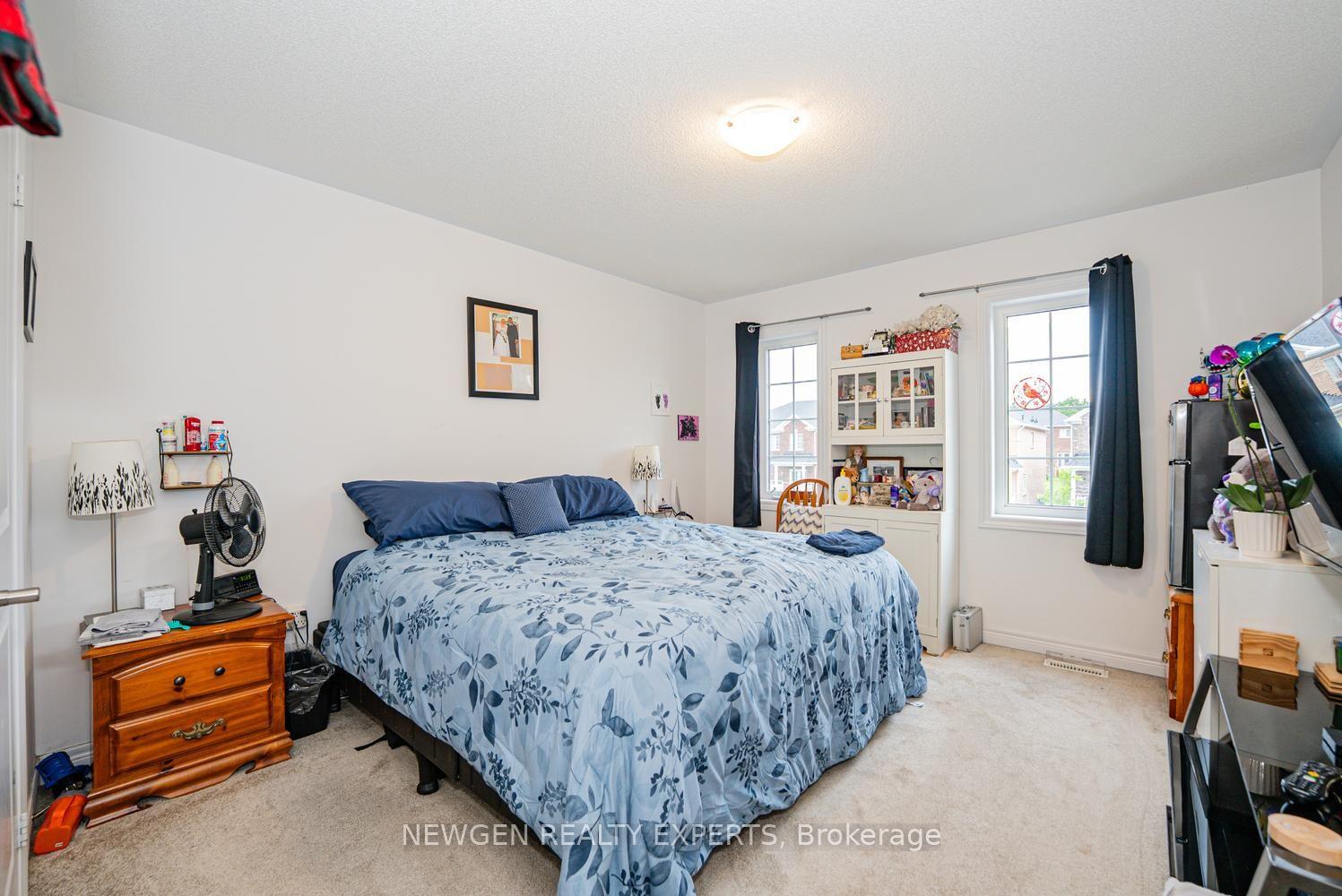 Photo 34 of 335 Ridley Crescent, Southgate — HOMEH