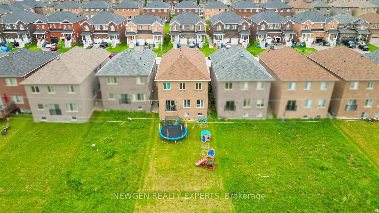 Photo 46 of 335 Ridley Crescent, Southgate — HOMEH