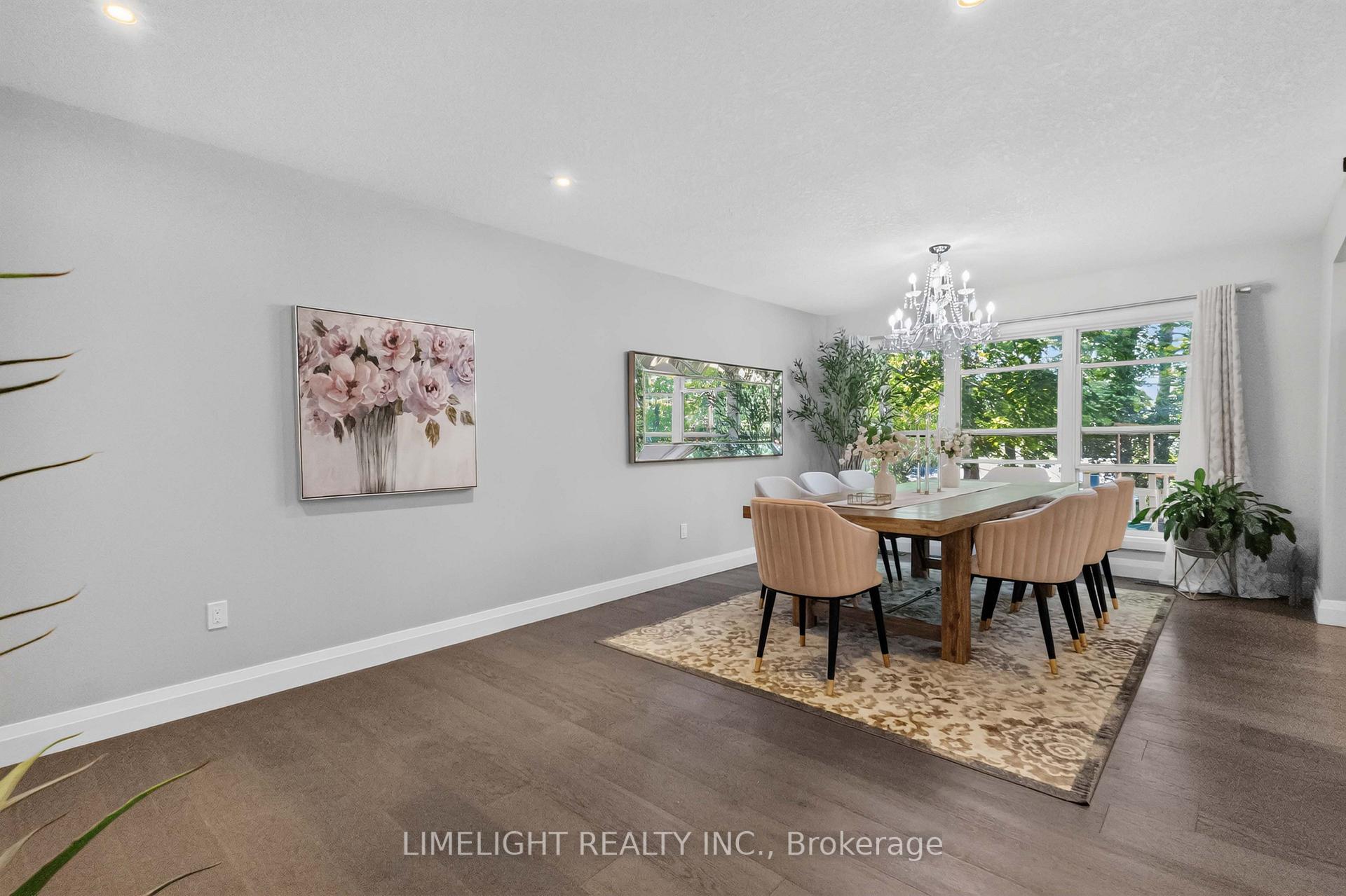 Photo 18 of 836 Manchester Road, London, North L — HOMEH