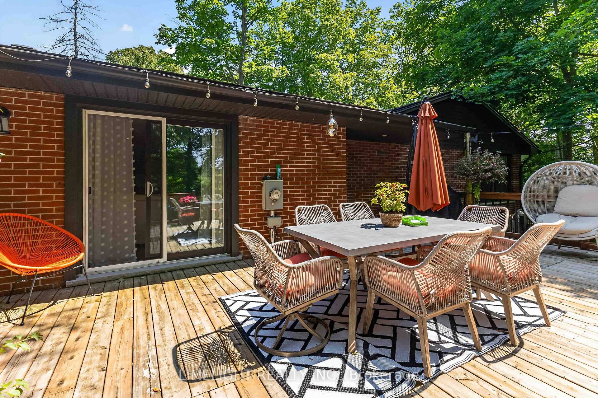 Photo 40 of 836 Manchester Road, London, North L — HOMEH