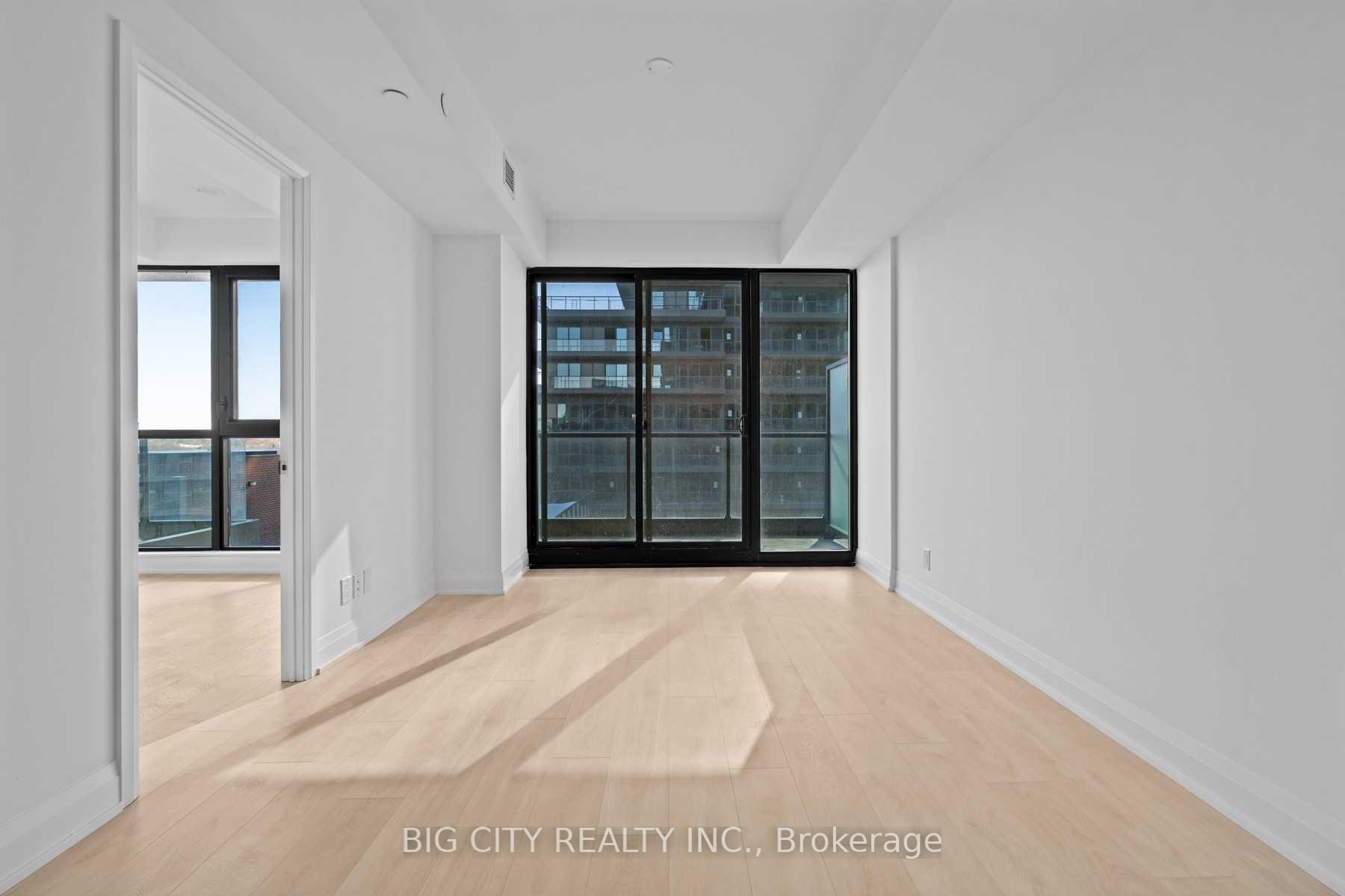 Photo 9 of Unit 1008, 33 Frederick Todd Way, Toronto, Thorncliffe Park — HOMEH