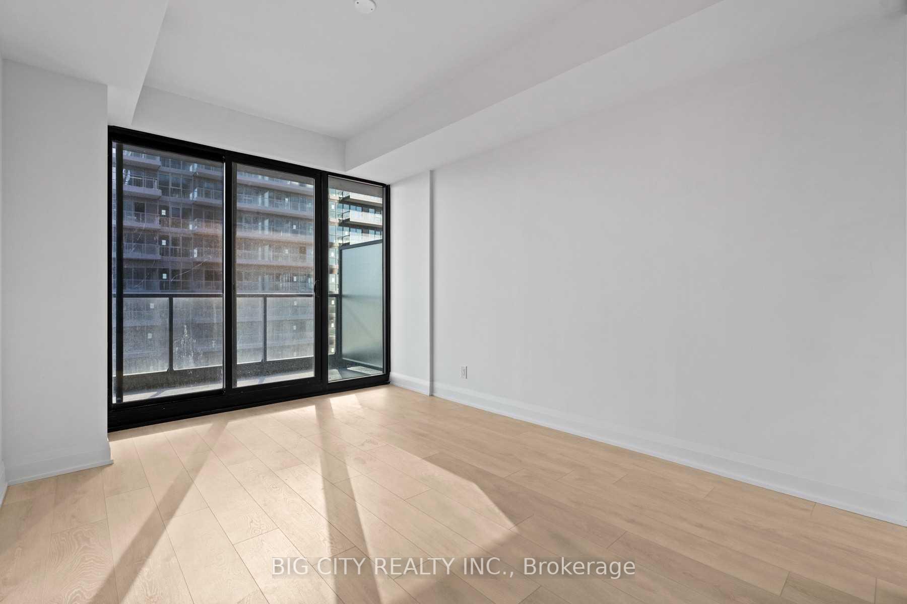 Photo 10 of Unit 1008, 33 Frederick Todd Way, Toronto, Thorncliffe Park — HOMEH