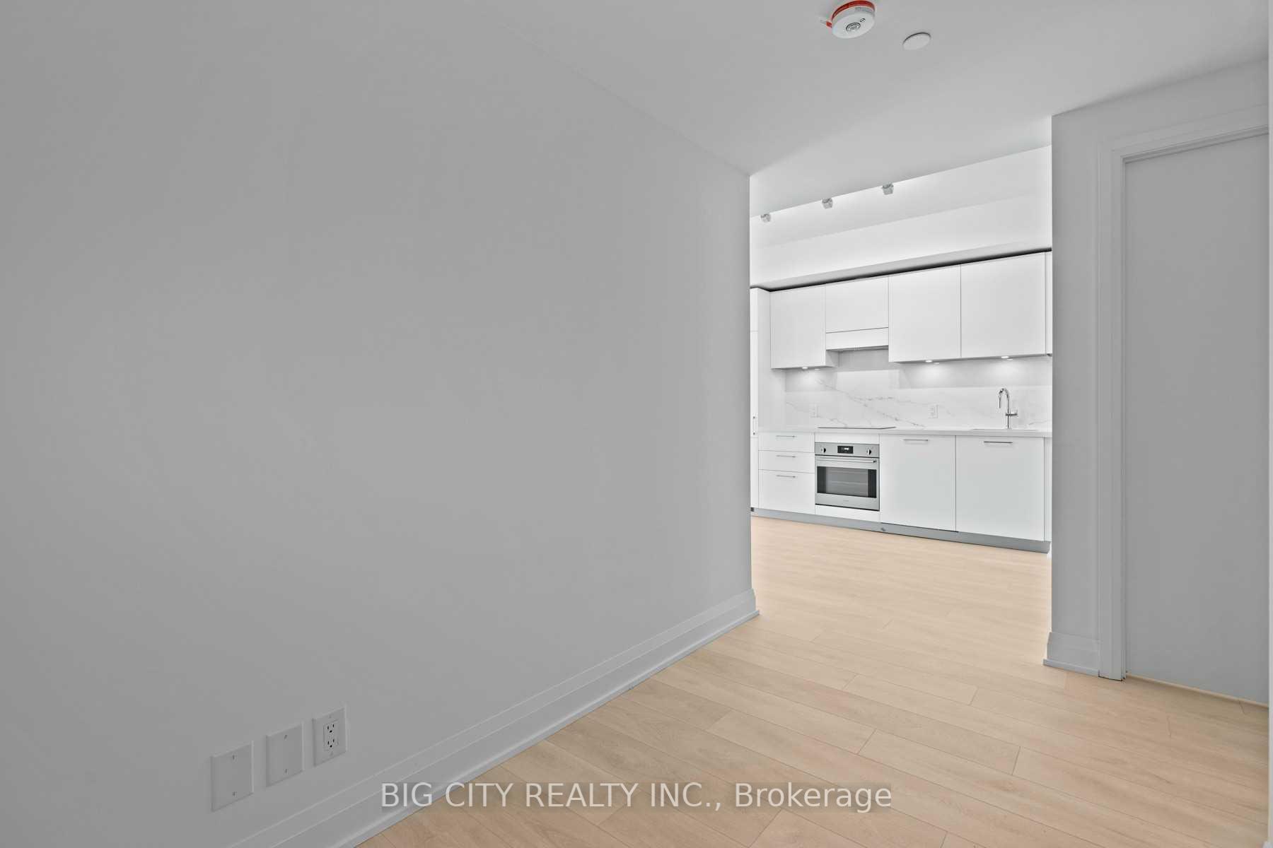 Photo 15 of Unit 1008, 33 Frederick Todd Way, Toronto, Thorncliffe Park — HOMEH