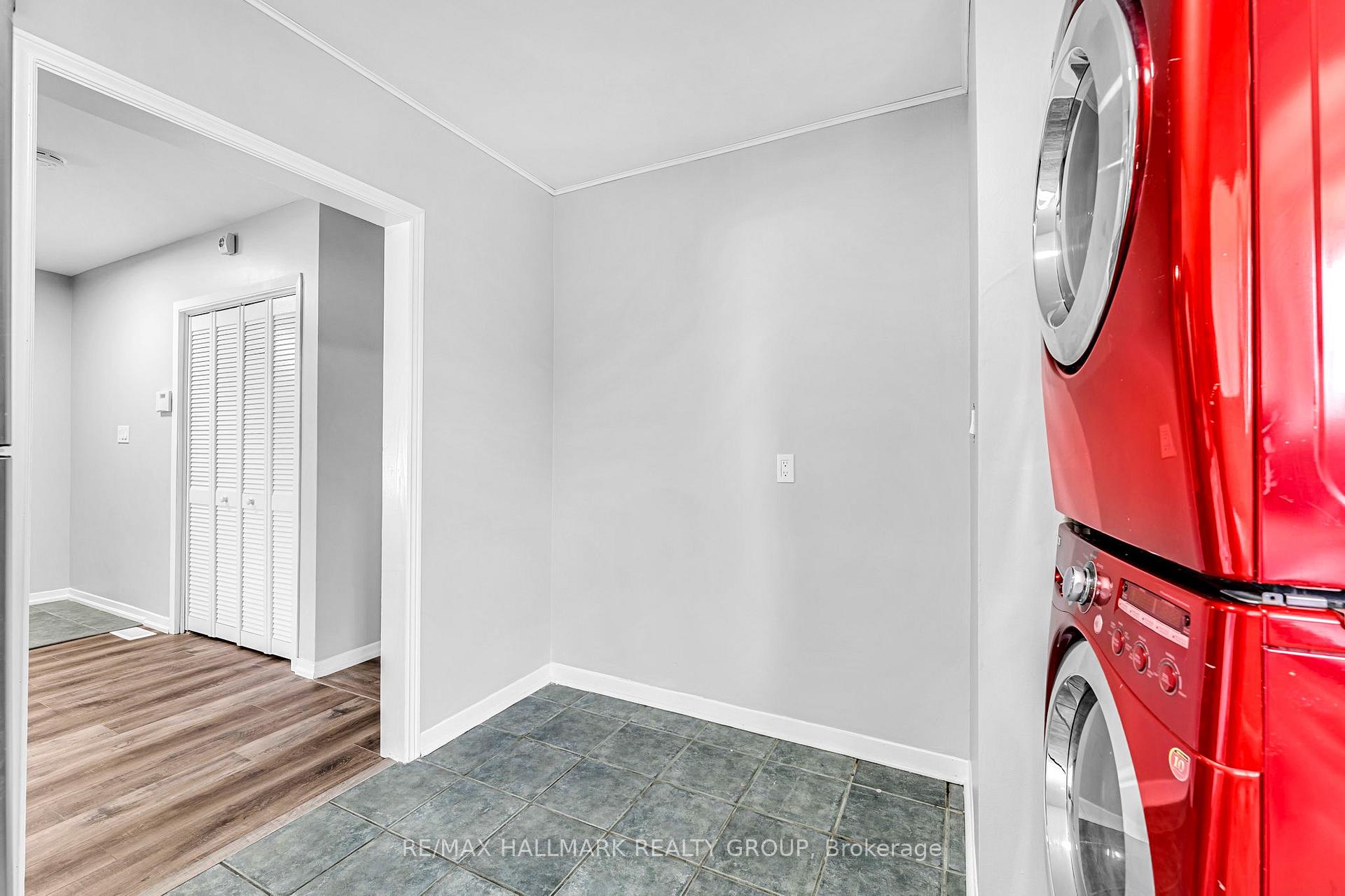 Photo 13 of 75 Briscoe Street, Loyalist, Amherstview — HOMEH