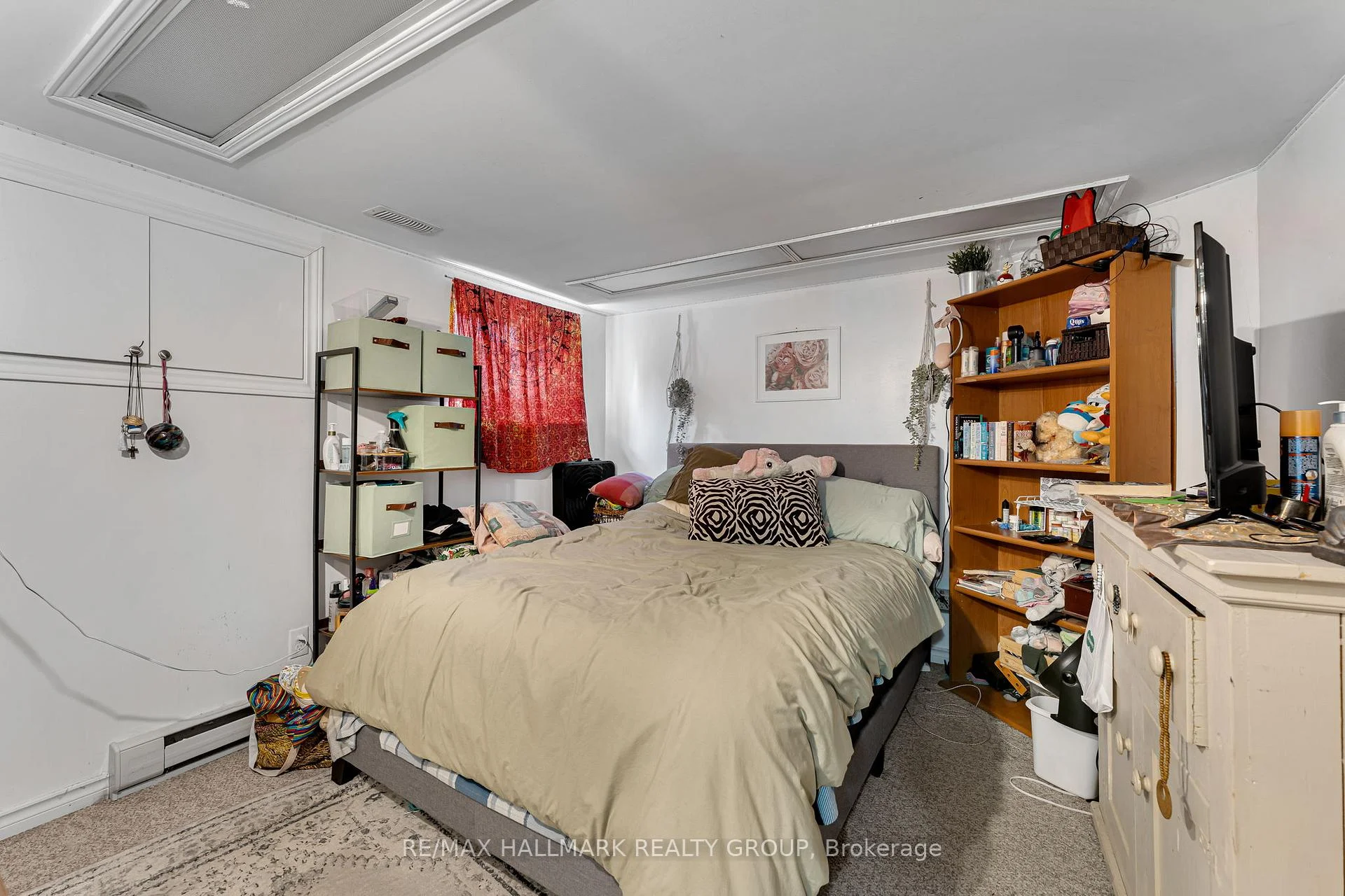 Photo 38 of 75 Briscoe Street, Loyalist, Amherstview — HOMEH