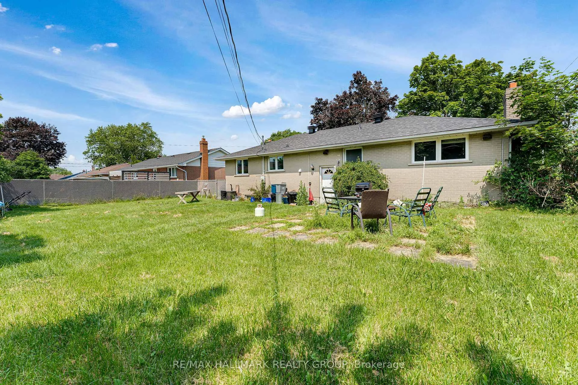 Photo 42 of 75 Briscoe Street, Loyalist, Amherstview — HOMEH