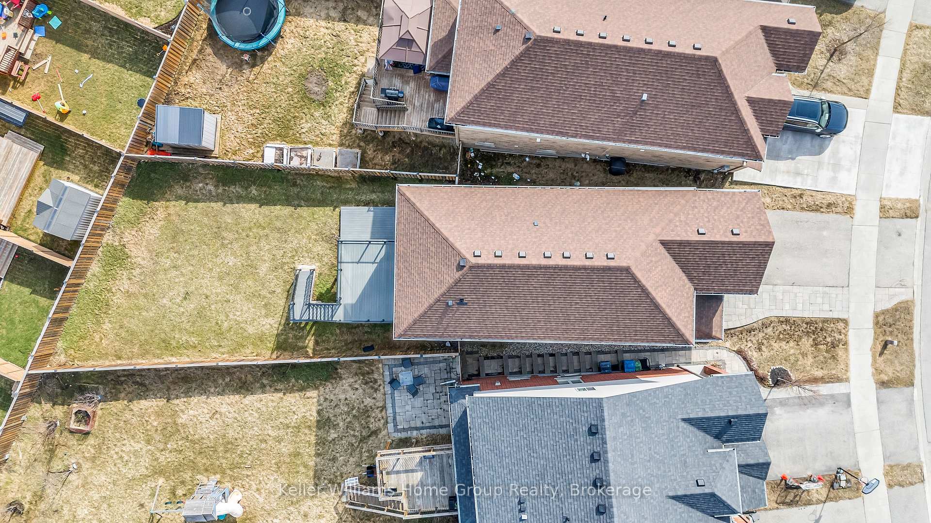 Photo 2 of 17 Dudley Drive, Guelph, Kortright East — HOMEH
