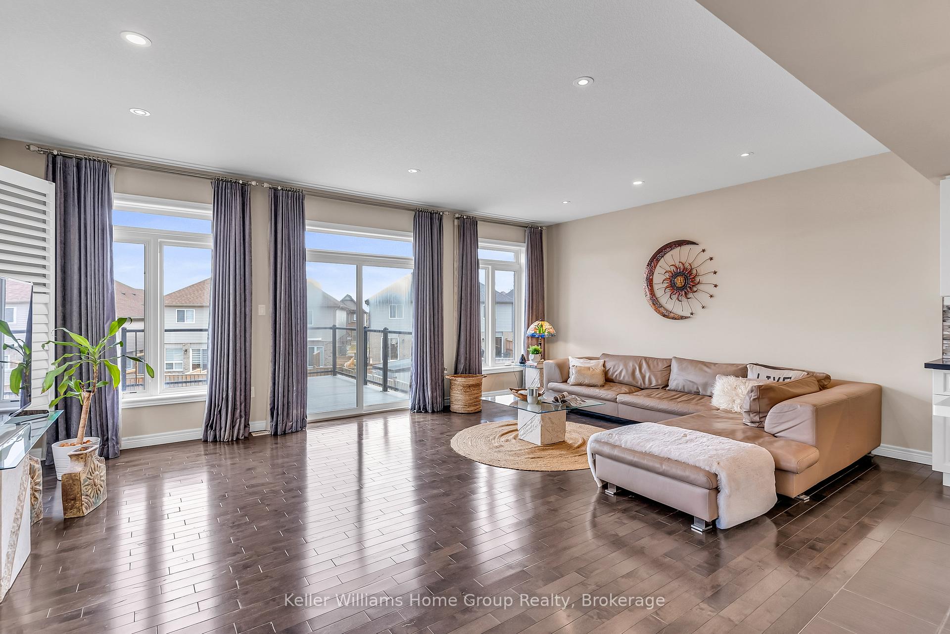 Photo 7 of 17 Dudley Drive, Guelph, Kortright East — HOMEH