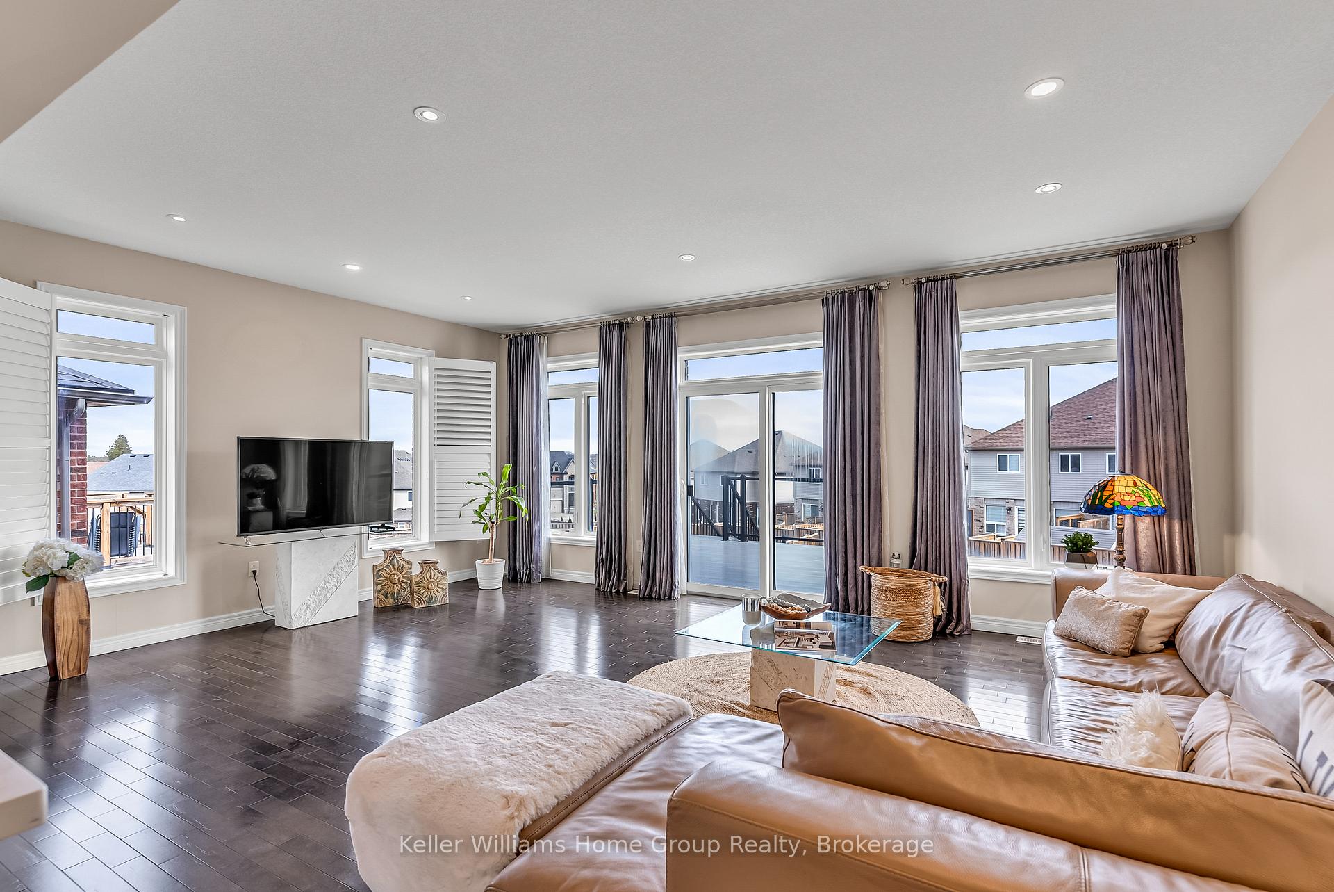 Photo 9 of 17 Dudley Drive, Guelph, Kortright East — HOMEH