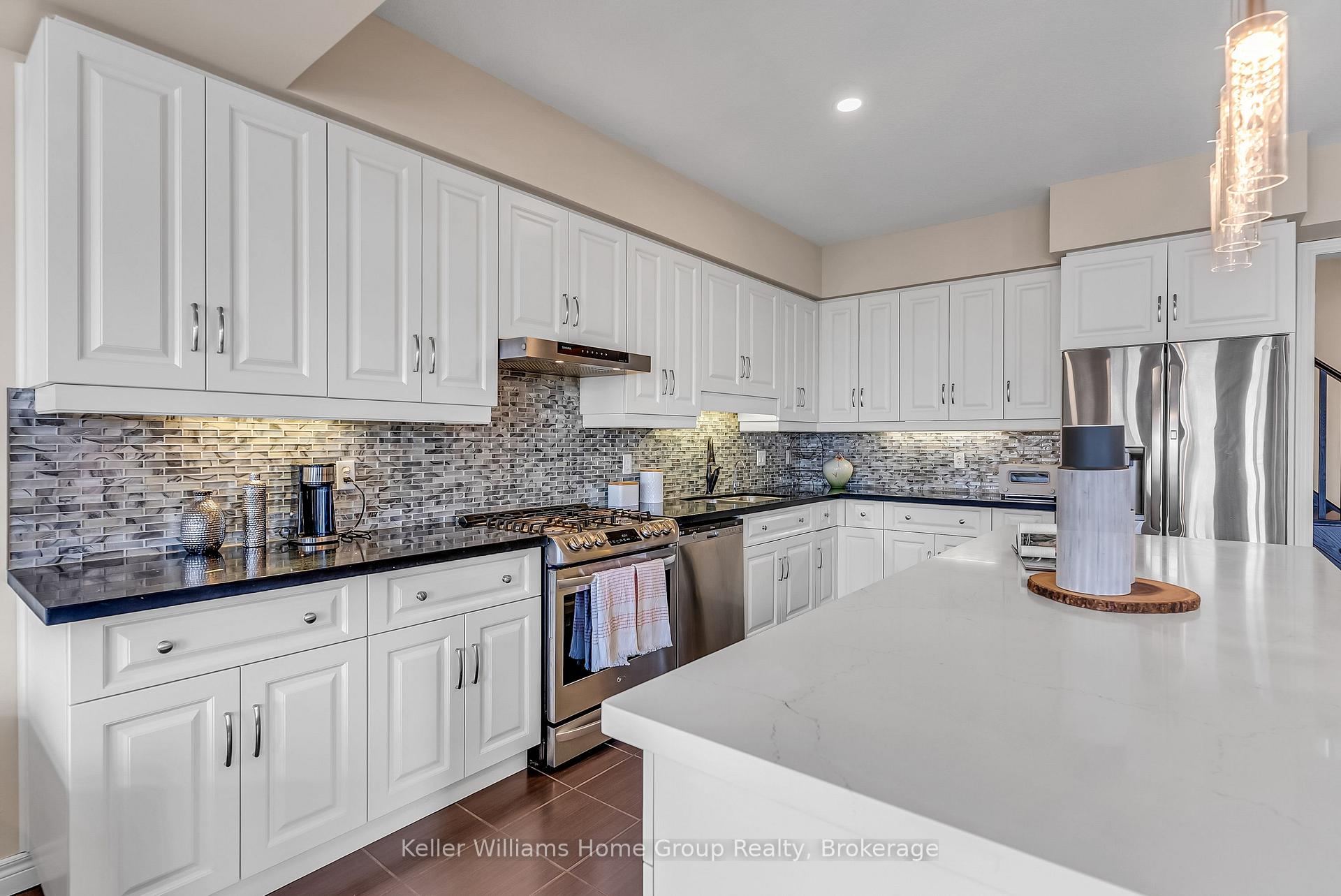 Photo 11 of 17 Dudley Drive, Guelph, Kortright East — HOMEH