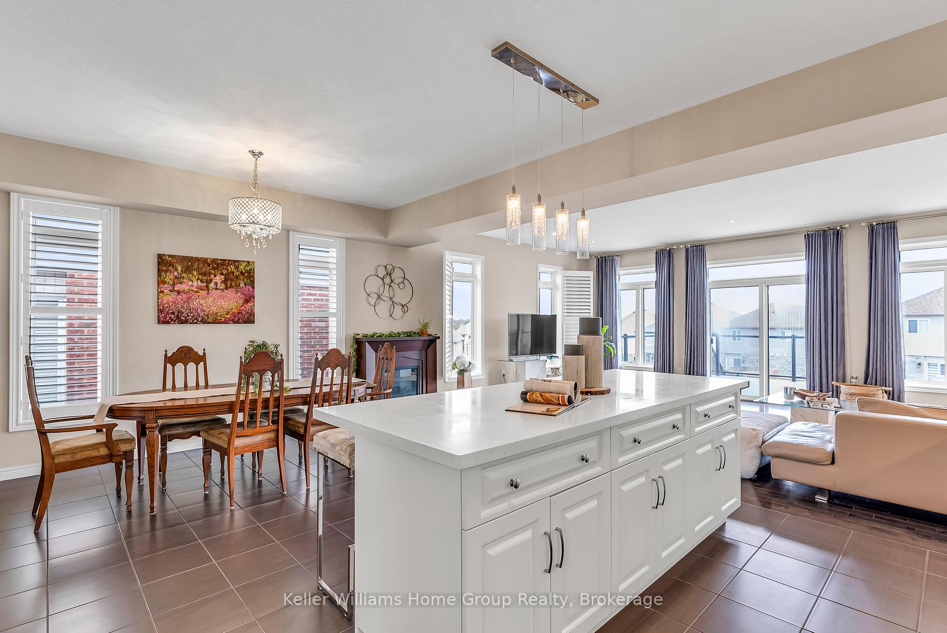 Photo 14 of 17 Dudley Drive, Guelph, Kortright East — HOMEH