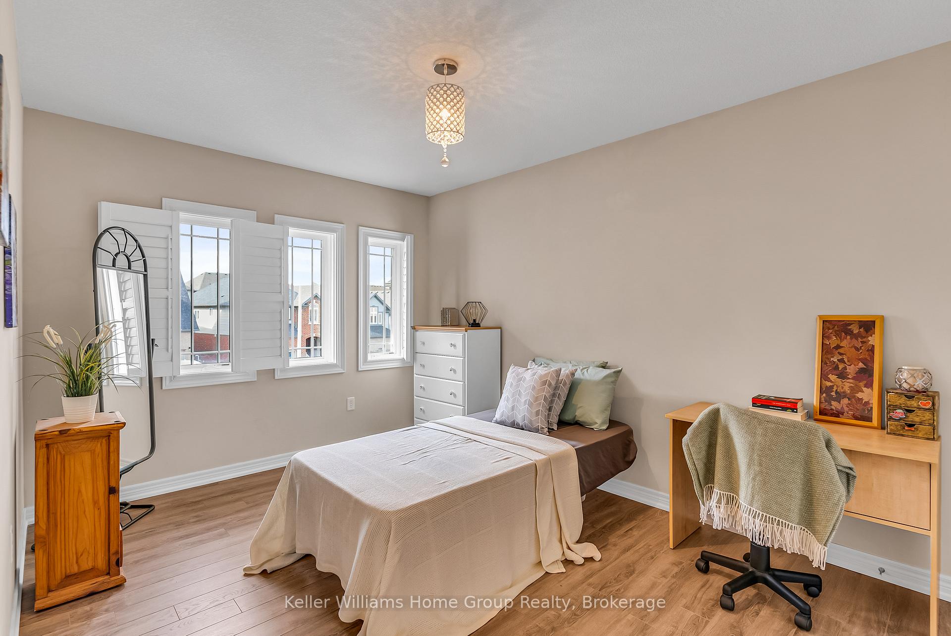 Photo 30 of 17 Dudley Drive, Guelph, Kortright East — HOMEH