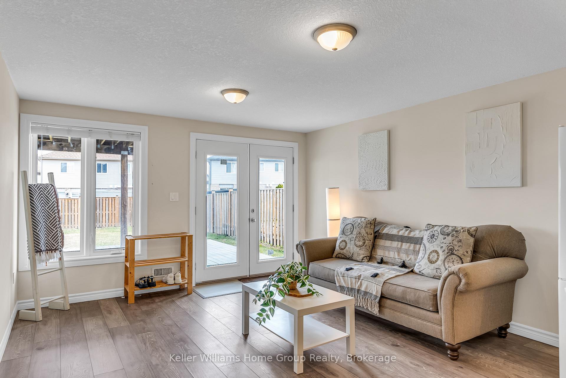 Photo 37 of 17 Dudley Drive, Guelph, Kortright East — HOMEH