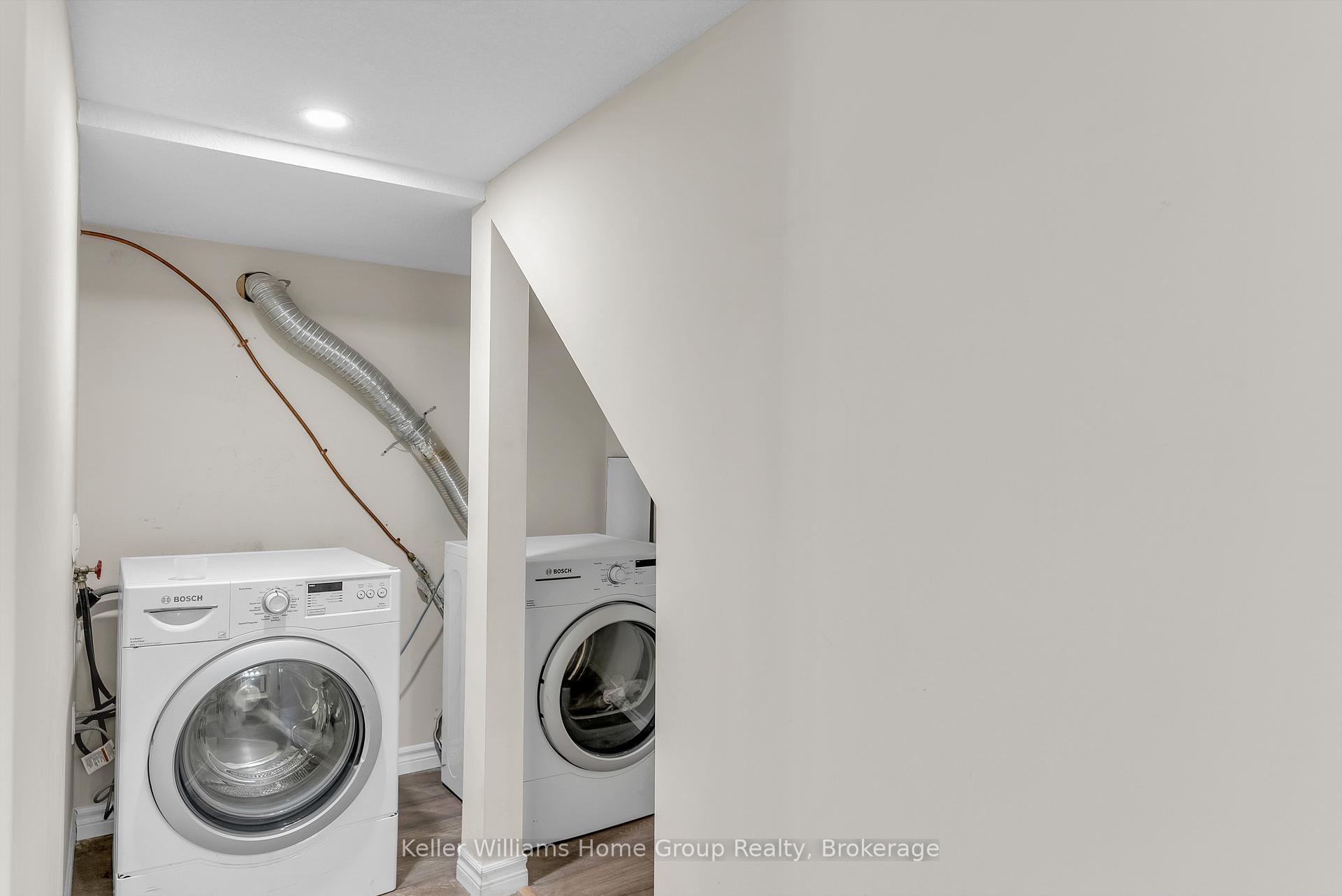 Photo 44 of 17 Dudley Drive, Guelph, Kortright East — HOMEH