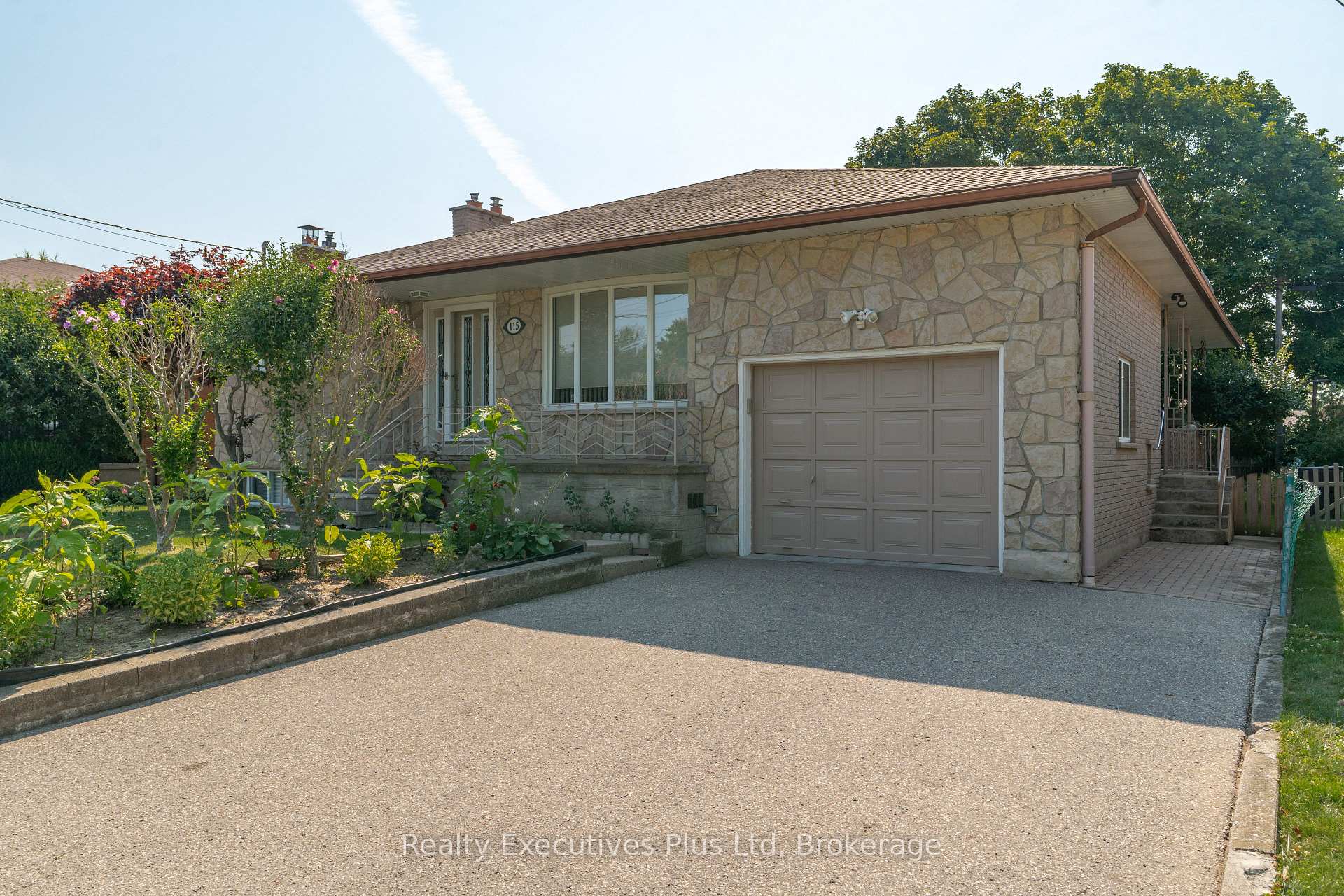 Photo 2 of 115 Cassino Avenue, Guelph, Grange Road — HOMEH