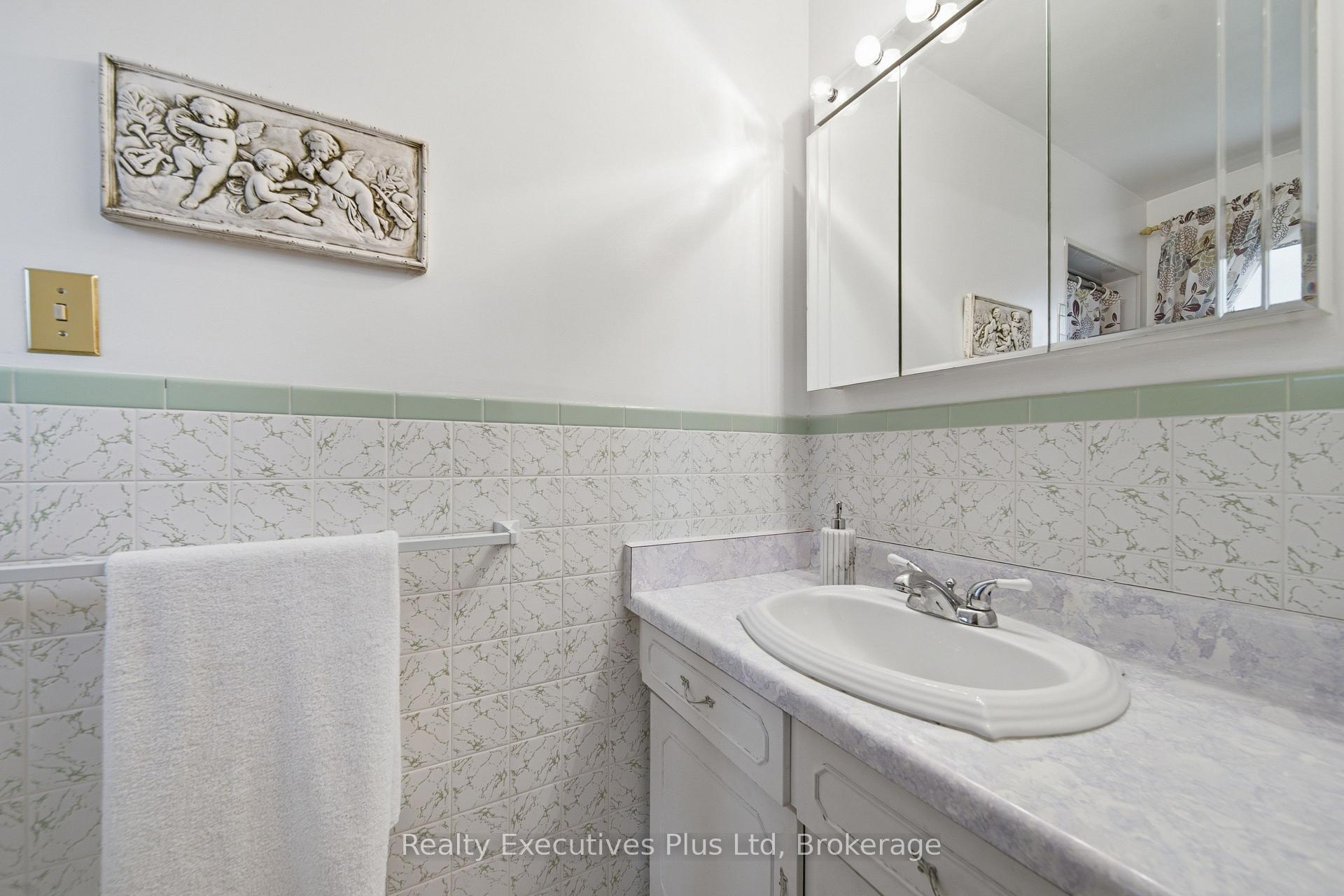 Photo 21 of 115 Cassino Avenue, Guelph, Grange Road — HOMEH