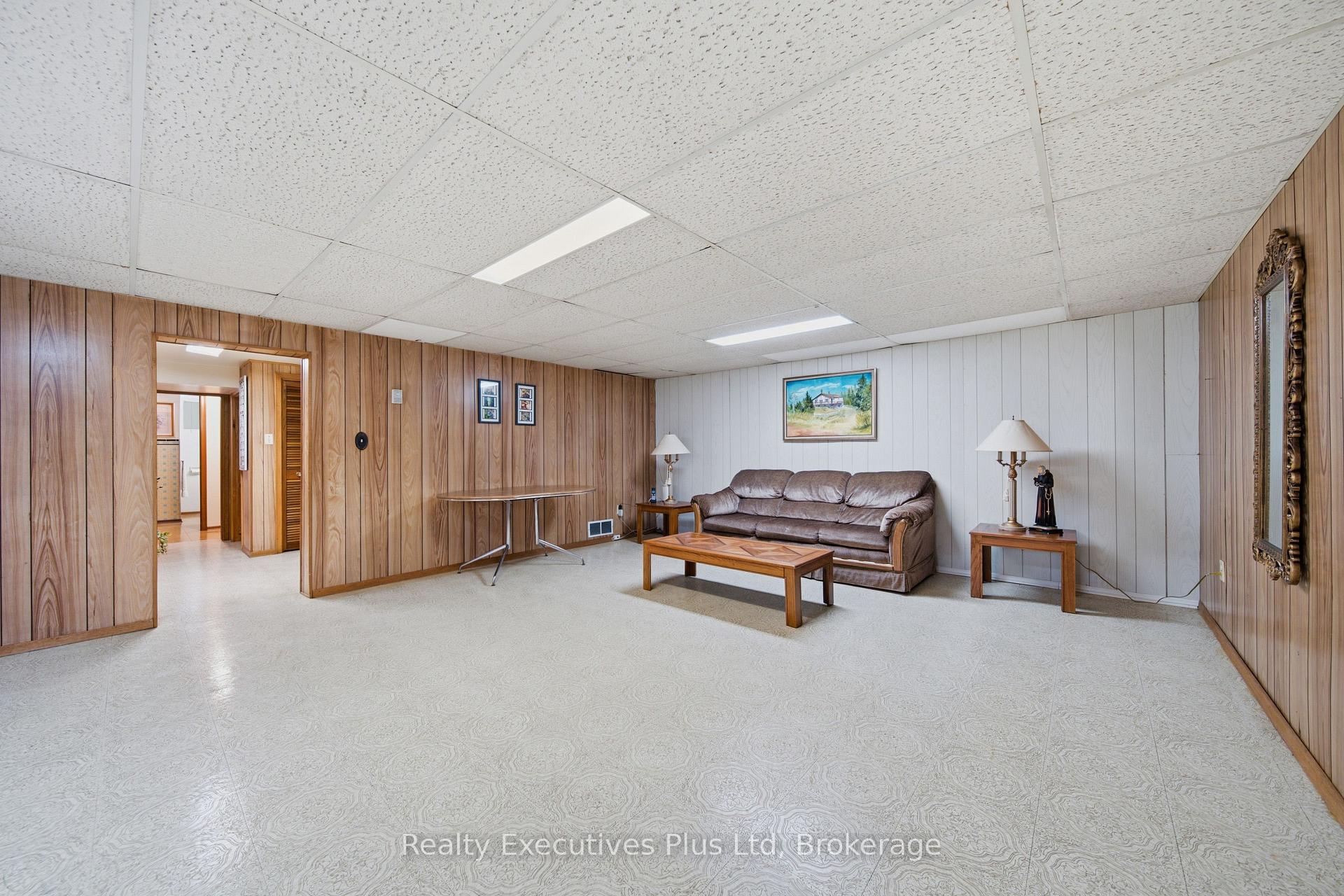 Photo 32 of 115 Cassino Avenue, Guelph, Grange Road — HOMEH