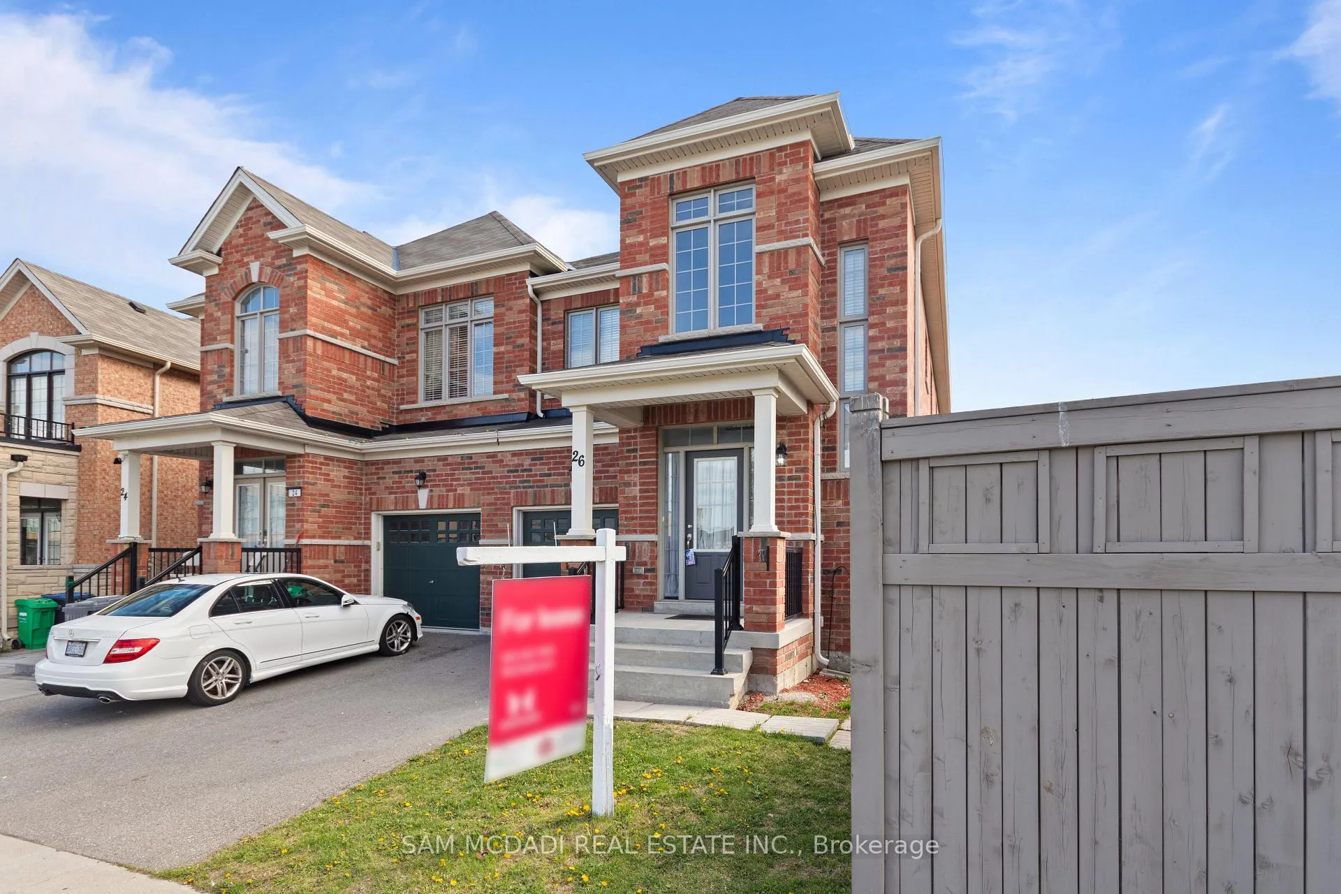Photo 2 of 26 Montpelier Street, Brampton, Brampton West — HOMEH