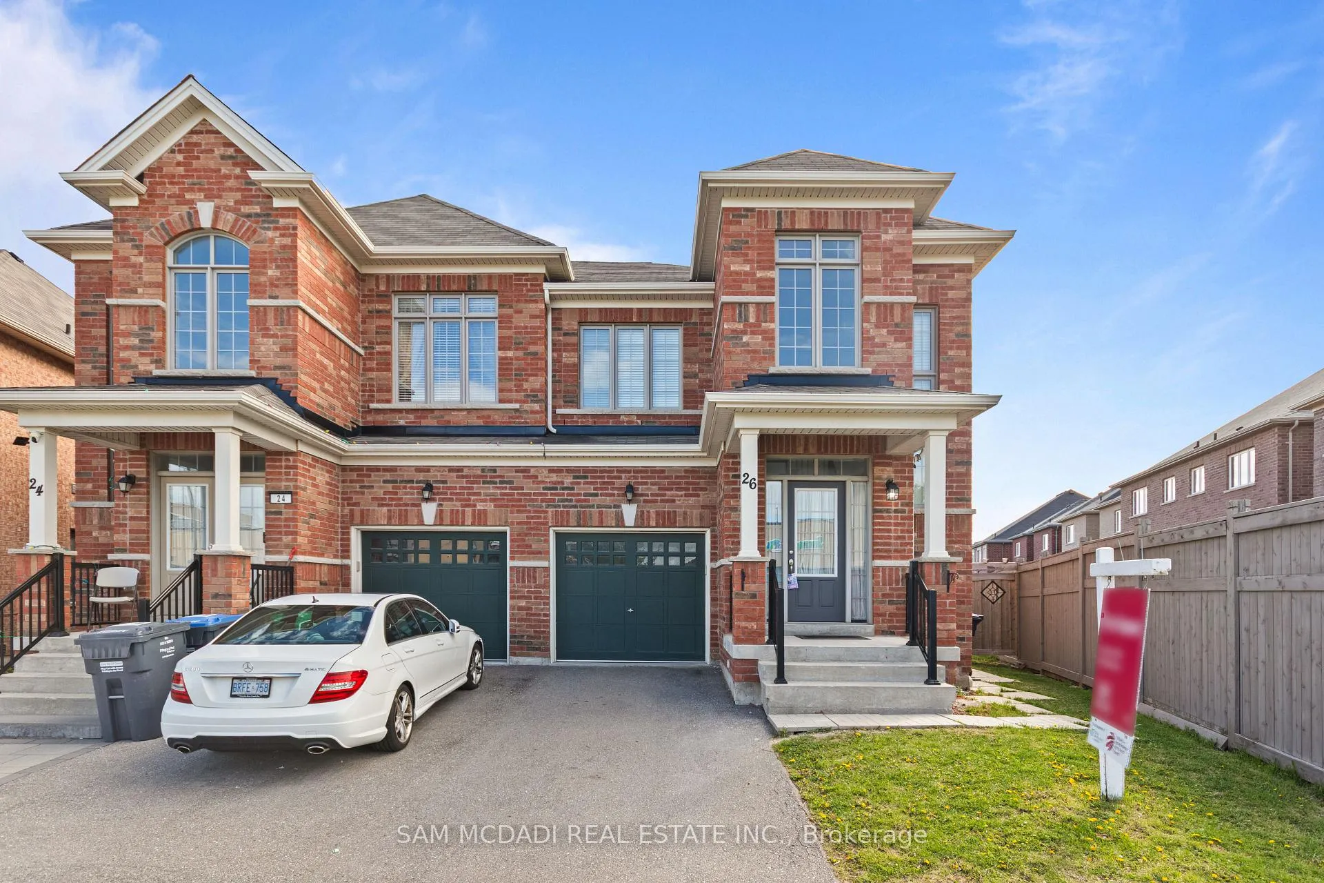 Photo 3 of 26 Montpelier Street, Brampton, Brampton West — HOMEH