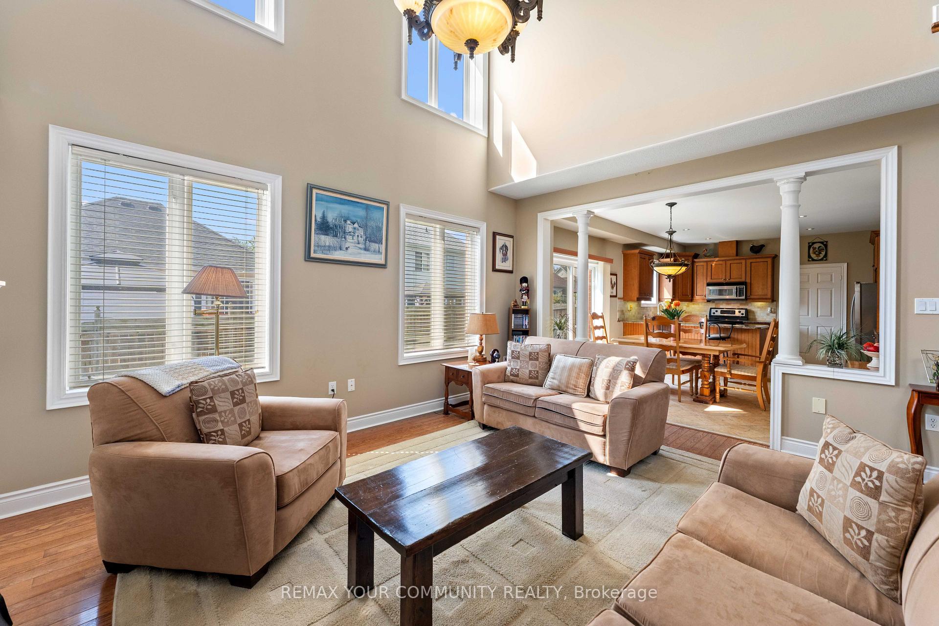 Photo 18 of 53 Brookwood Drive, Barrie, 400 West — HOMEH
