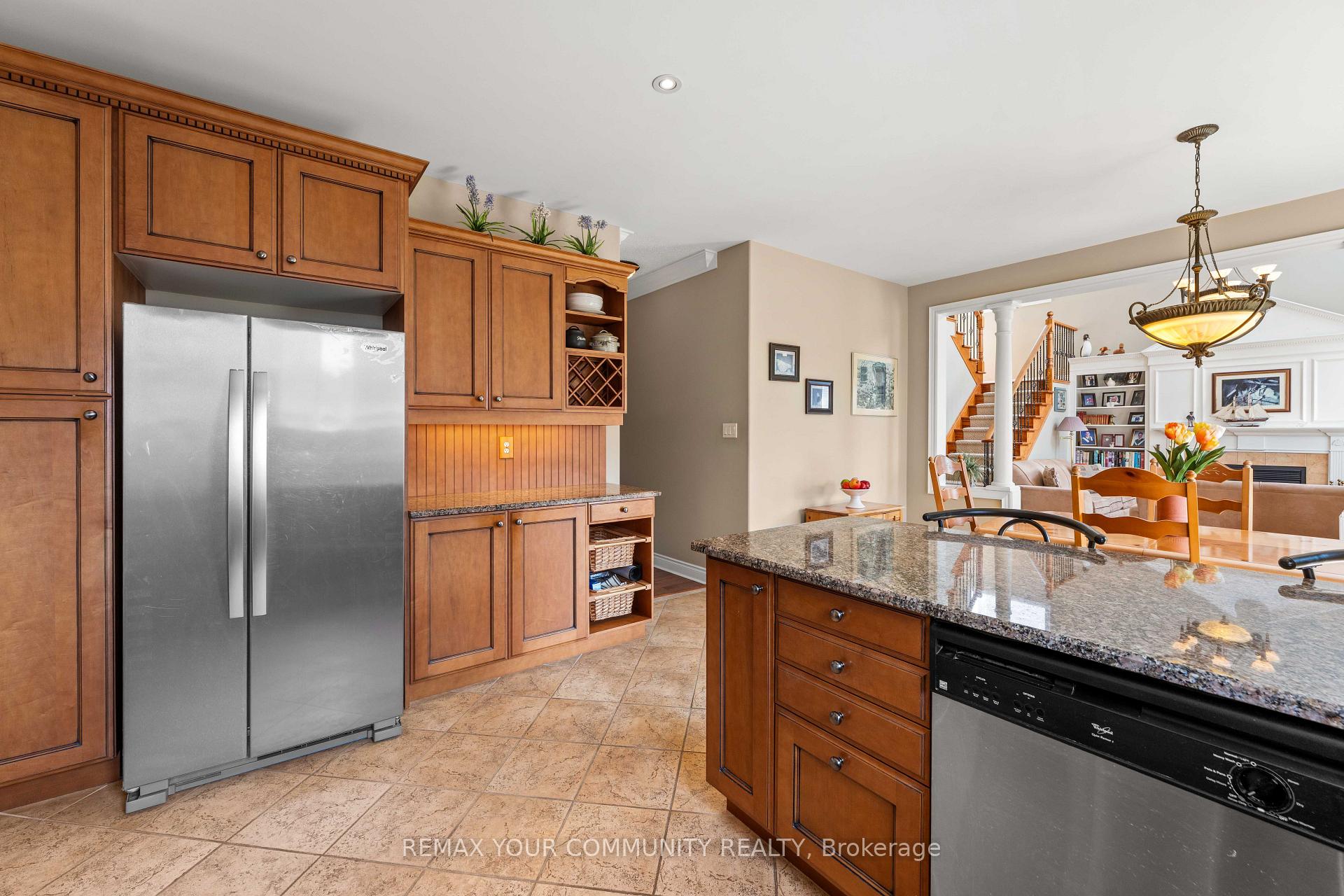 Photo 26 of 53 Brookwood Drive, Barrie, 400 West — HOMEH