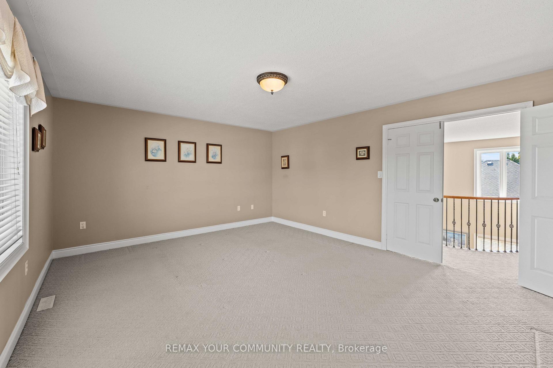 Photo 34 of 53 Brookwood Drive, Barrie, 400 West — HOMEH