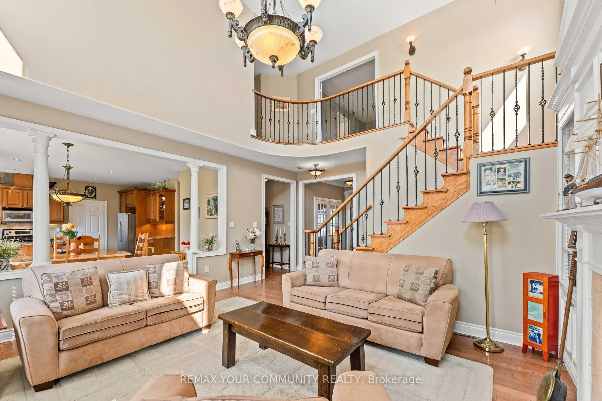 Photo 20 of 53 Brookwood Drive, Barrie, 400 West — HOMEH