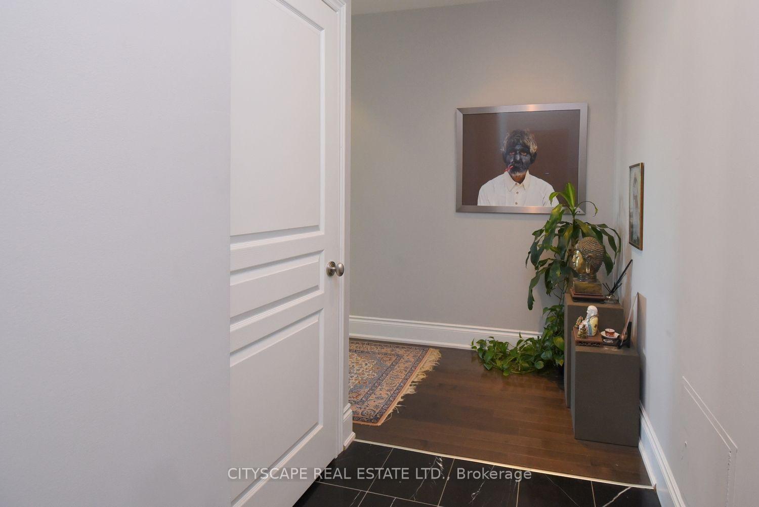 Photo 3 of 903 Bloor Street, Toronto, Dovercourt-Wallace Emerson-Junction — HOMEH