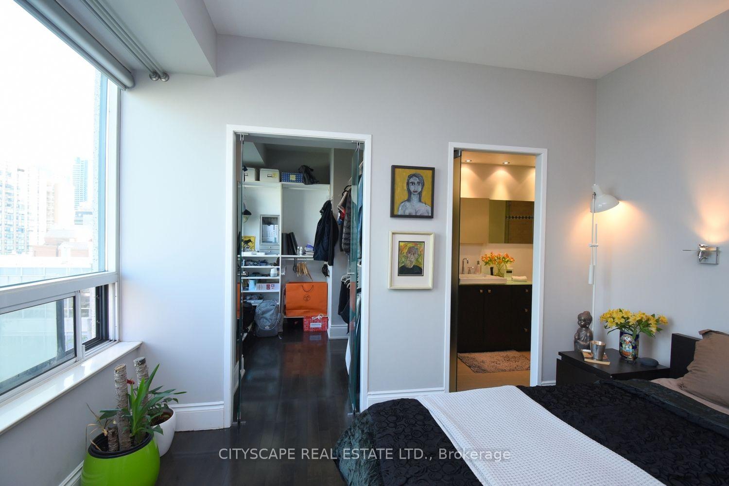 Photo 19 of 903 Bloor Street, Toronto, Dovercourt-Wallace Emerson-Junction — HOMEH